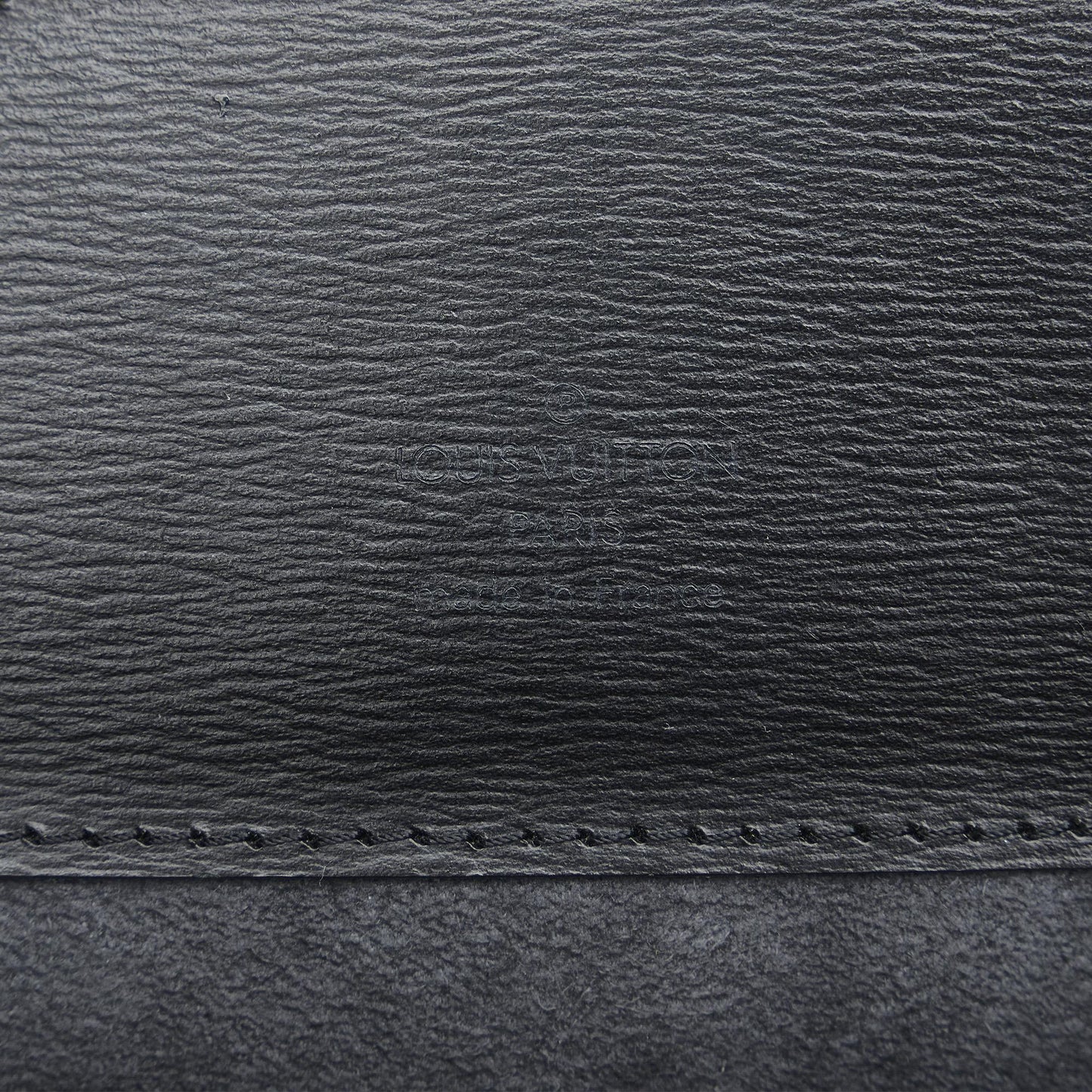 Louis Vuitton Epi Cluny (SHG-KJd9US)