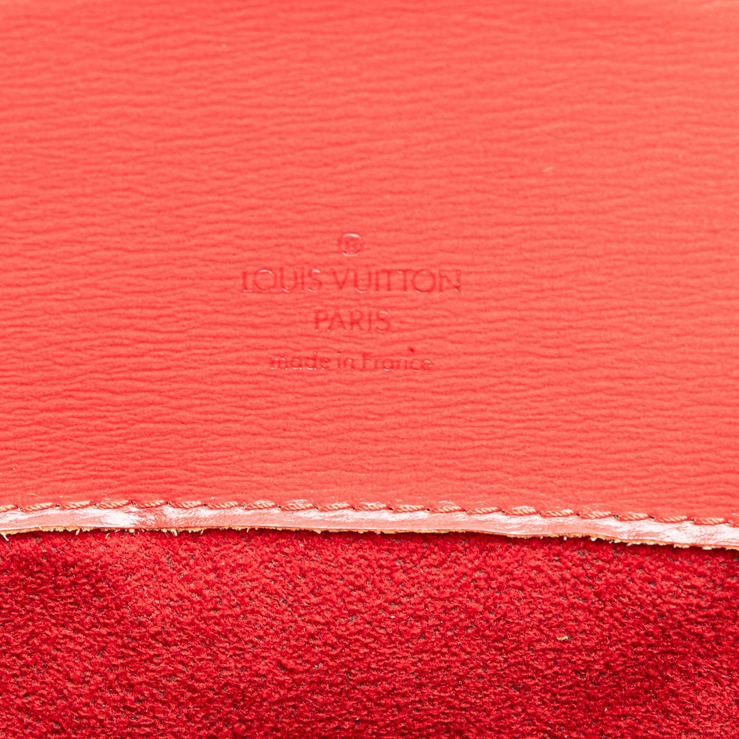 Louis Vuitton Epi Cluny (SHG-u716cN)
