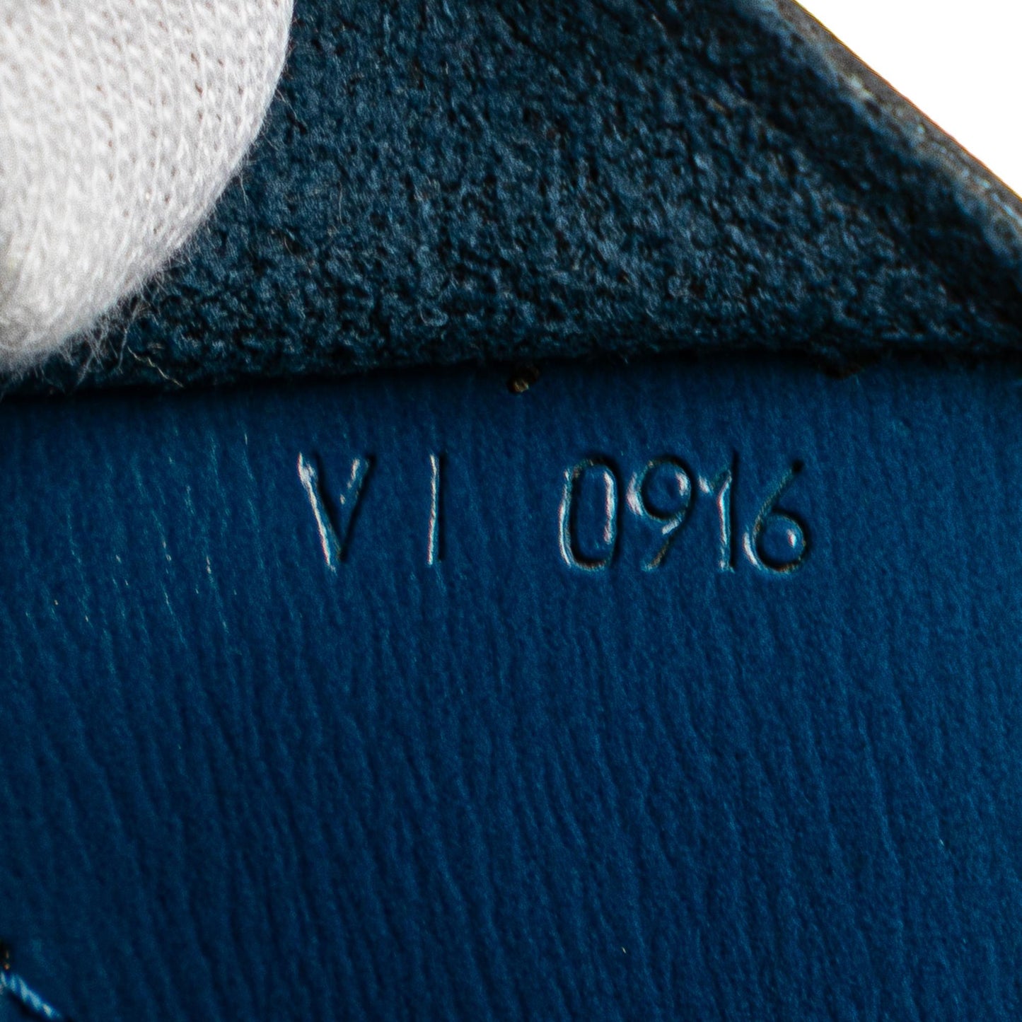 Louis Vuitton Epi Cluny
