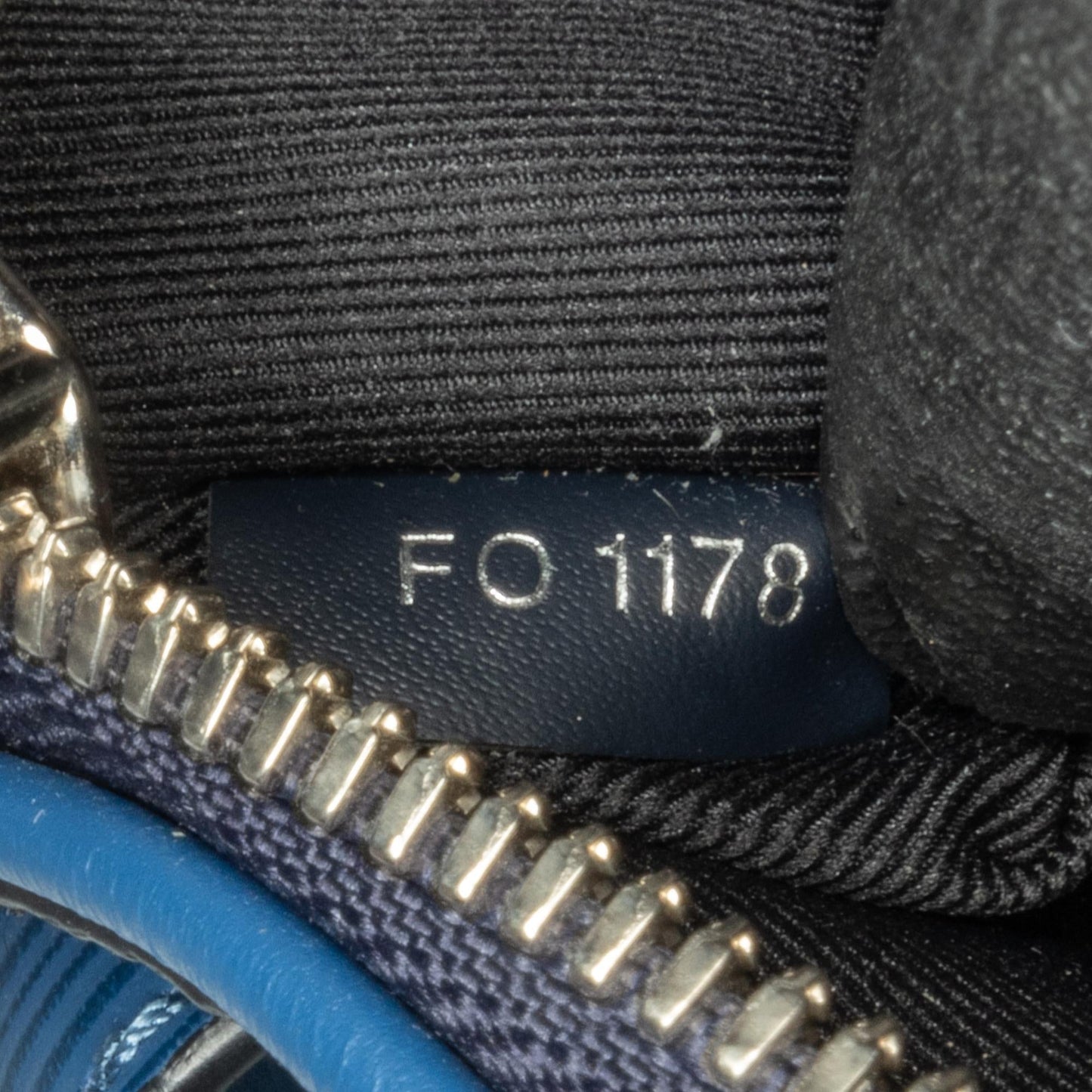 Louis Vuitton Epi Damier Graphite Bumbag (SHG-nJILKR)