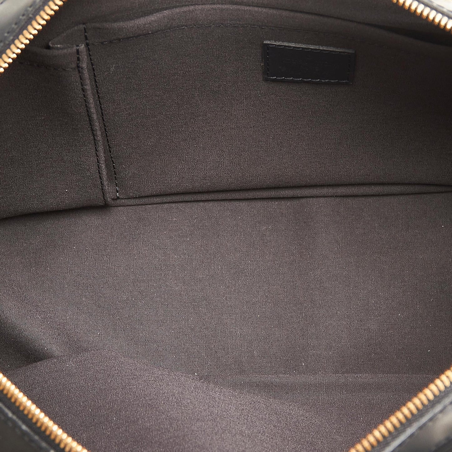 Louis Vuitton Epi Dhanura GM (SHG-OvNJ2r)