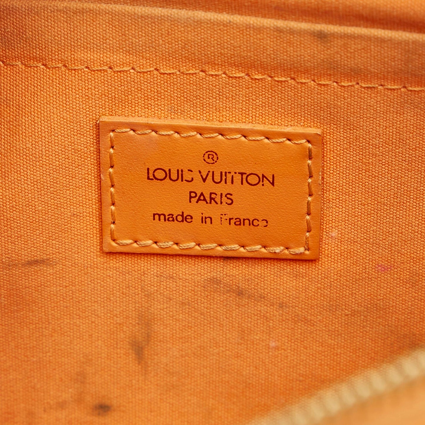Louis Vuitton Epi Dhanura PM (SHG-0mjo5h)
