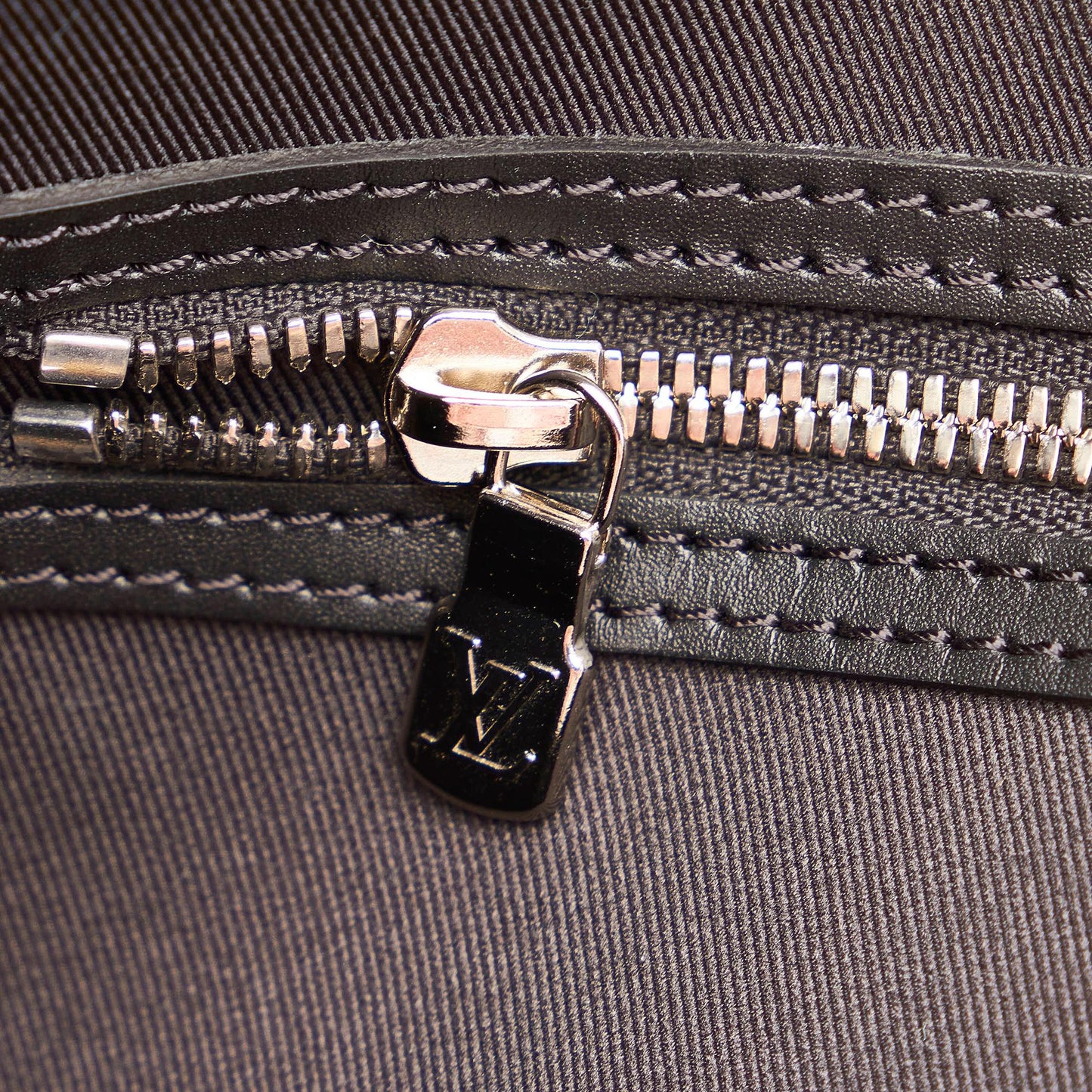 Louis Vuitton Epi FIFA World Cup Keepall Bandouliere 50 (SHG-31447)