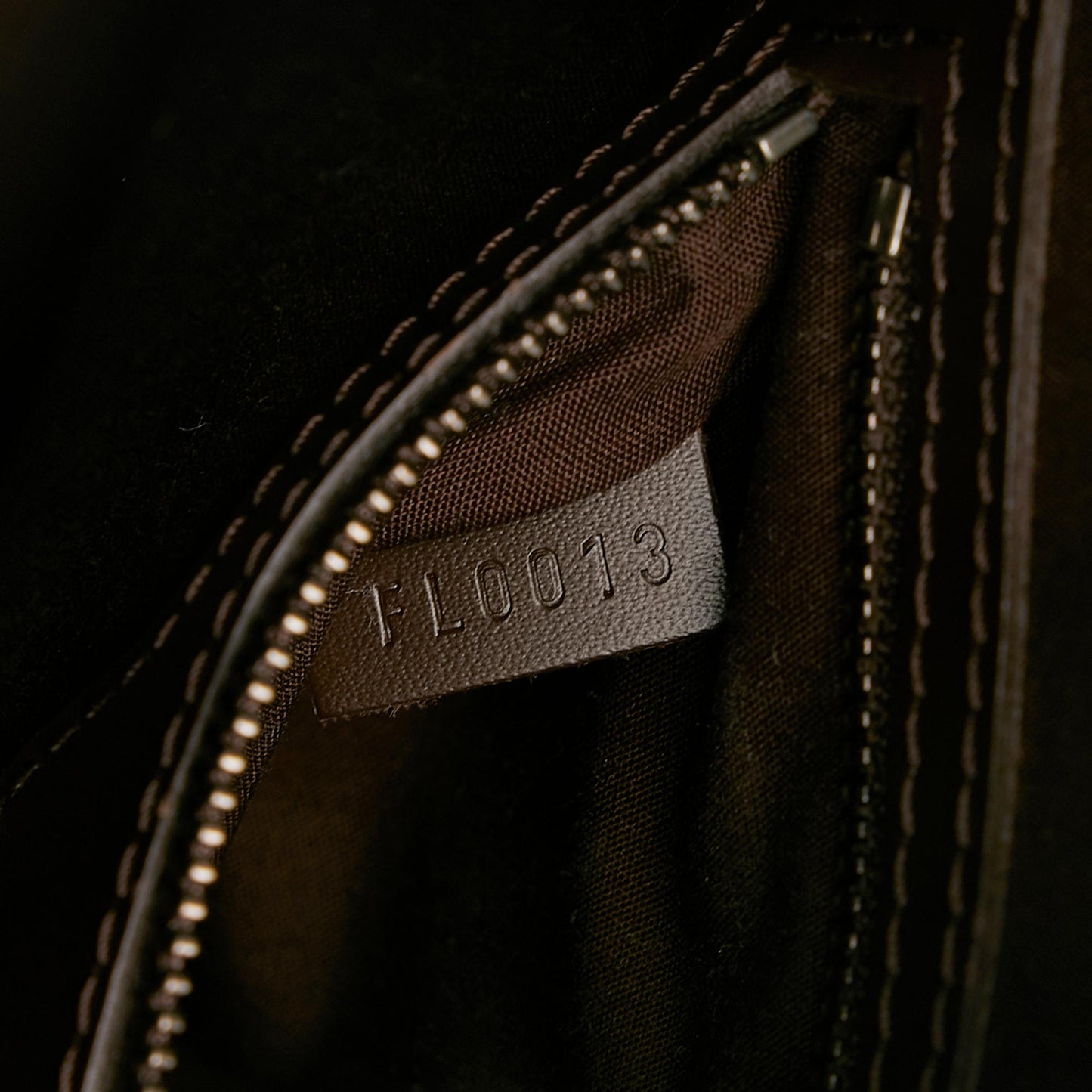Louis Vuitton Epi Figari PM (SHG-Ob6hx0)