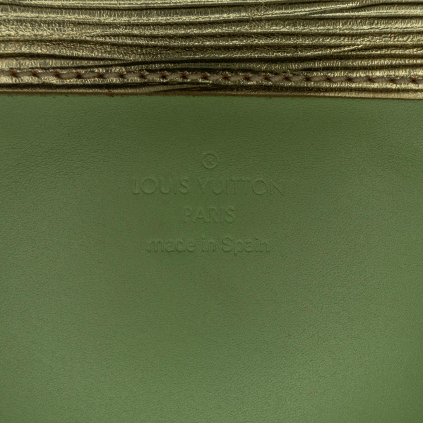 Louis Vuitton Epi Galaxia (SHG-juGmeQ)