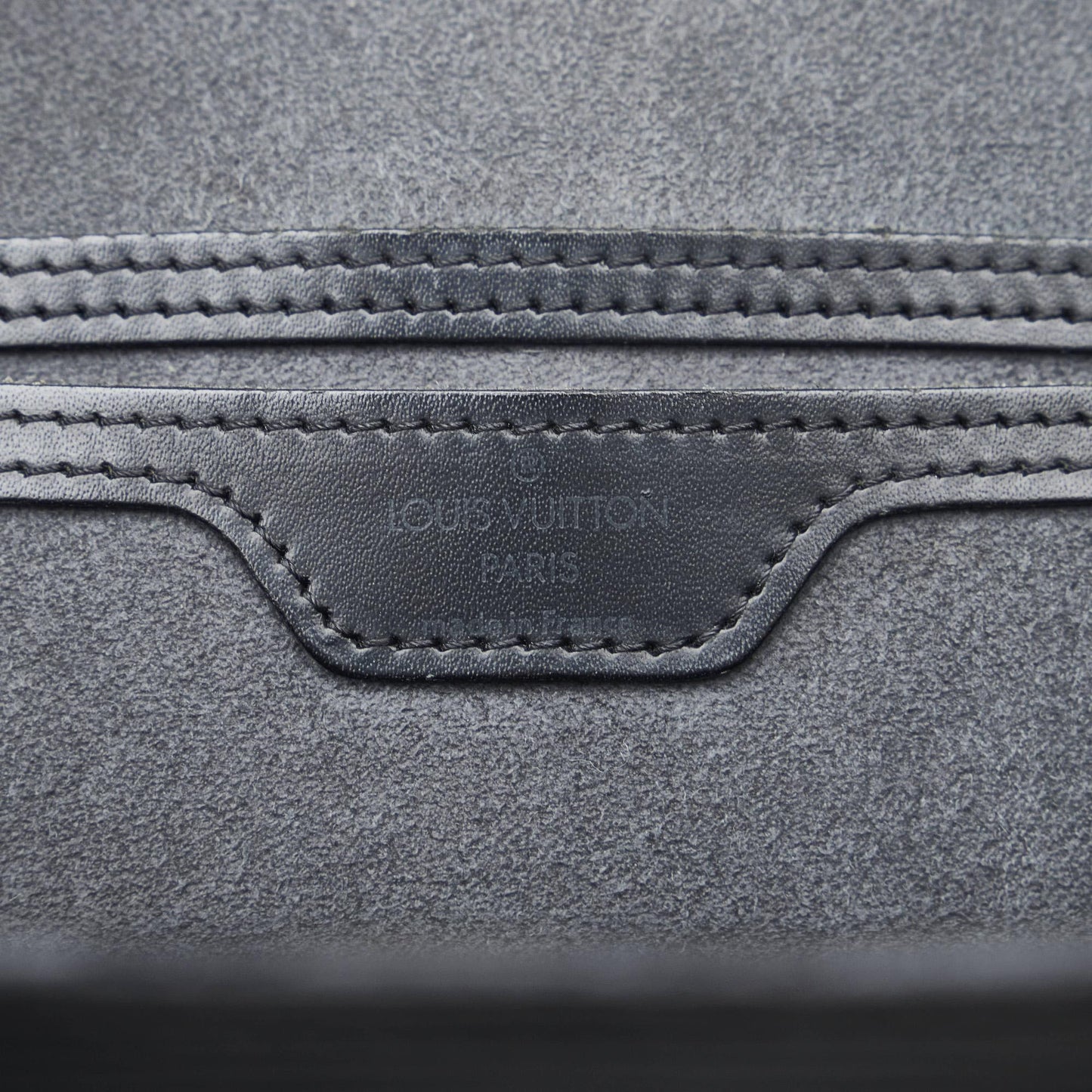 Louis Vuitton Epi Gobelins (SHG-8F4Z35)