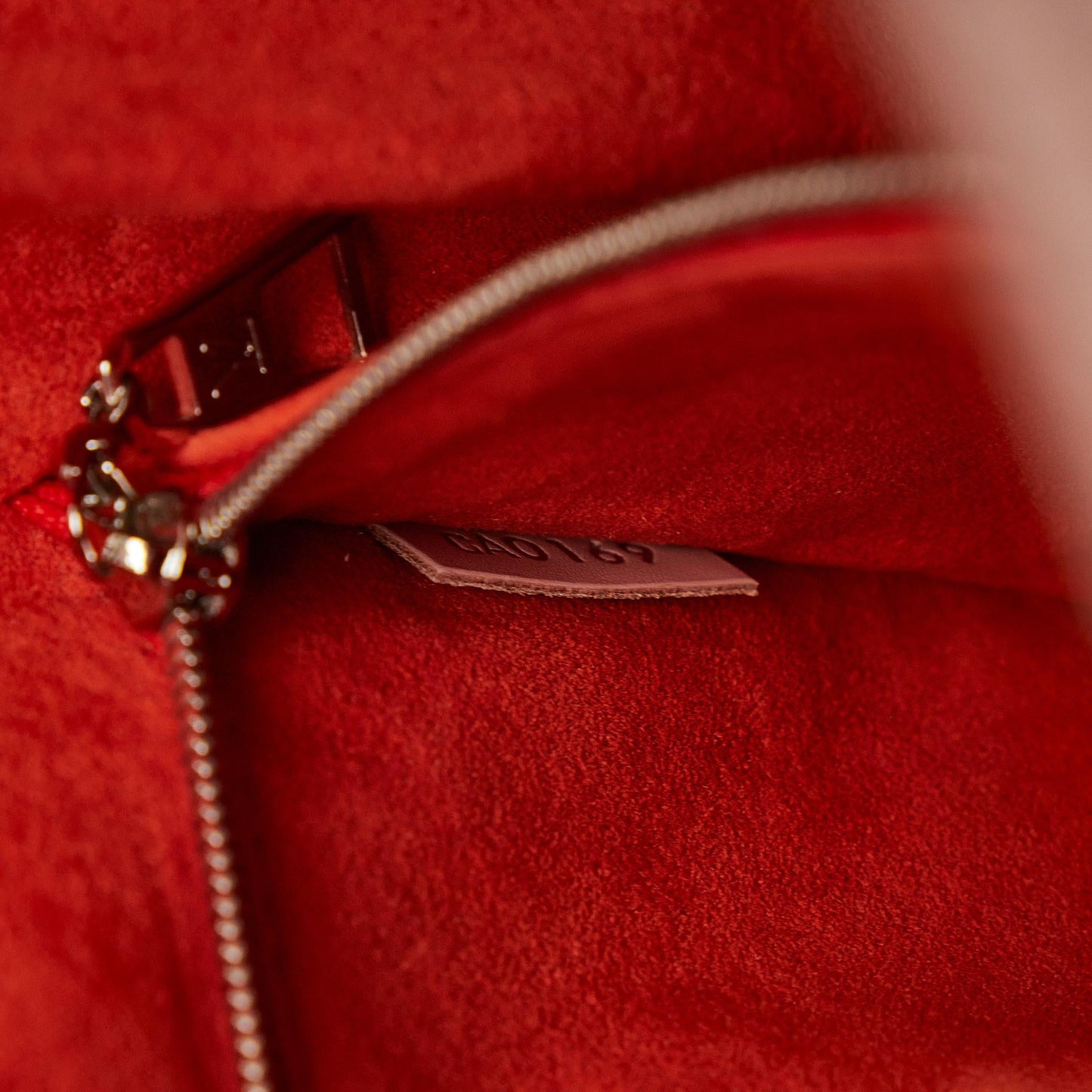 Louis Vuitton Epi Grenelle PM (SHG-1HhVVP)
