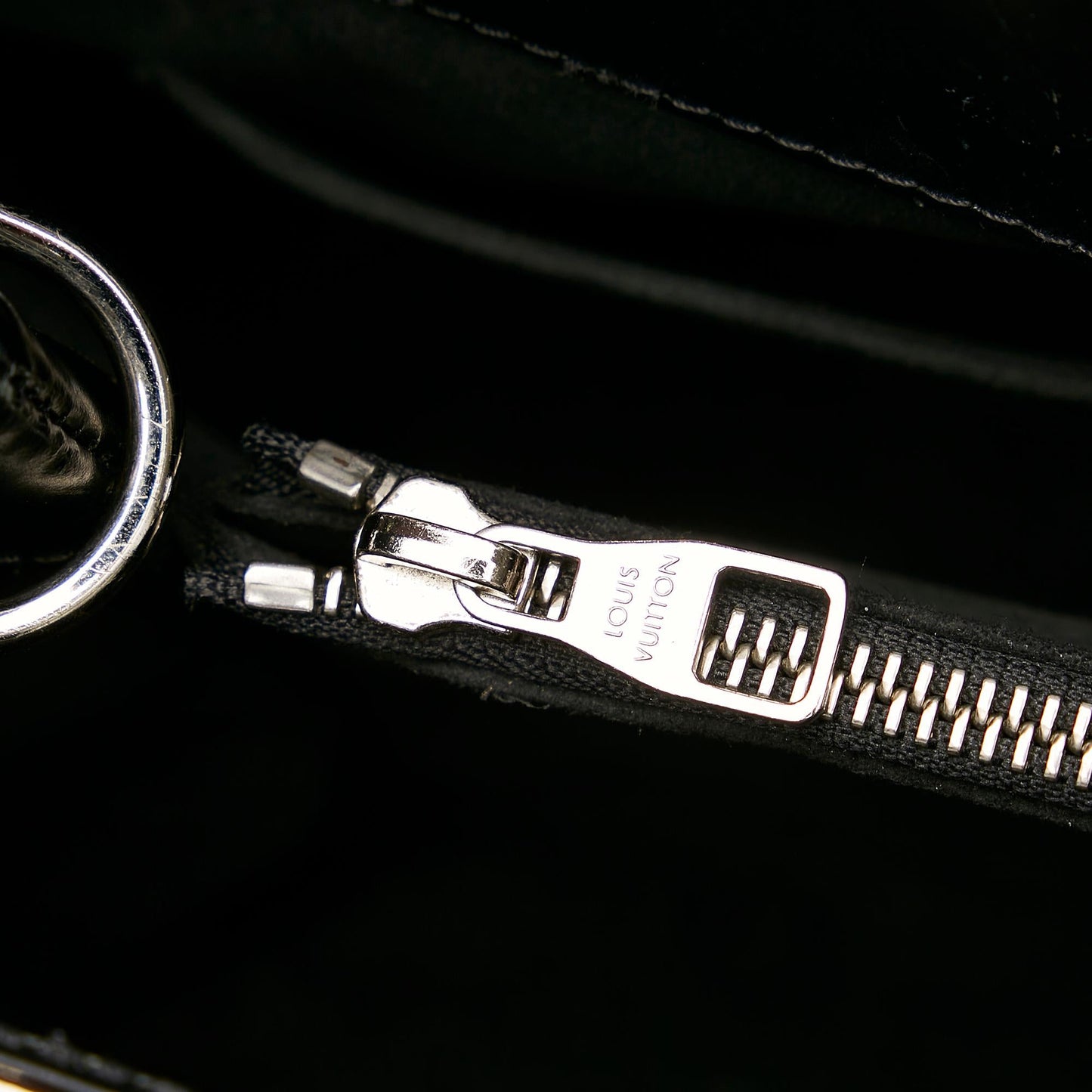 Louis Vuitton Epi Kleber PM (SHG-37415)