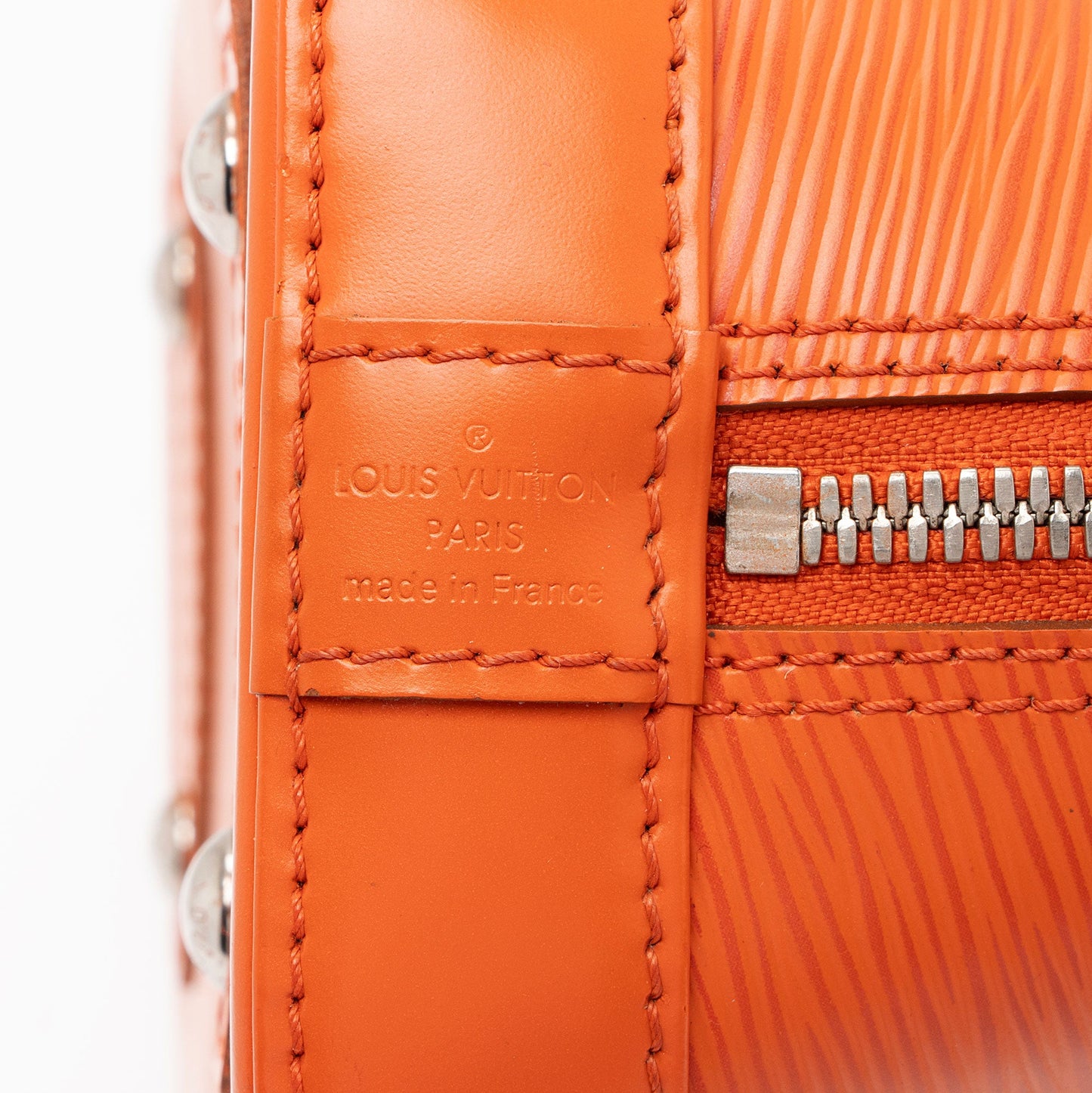 Louis Vuitton Epi Leather Alma BB Satchel (SHF-xf5Aoa)