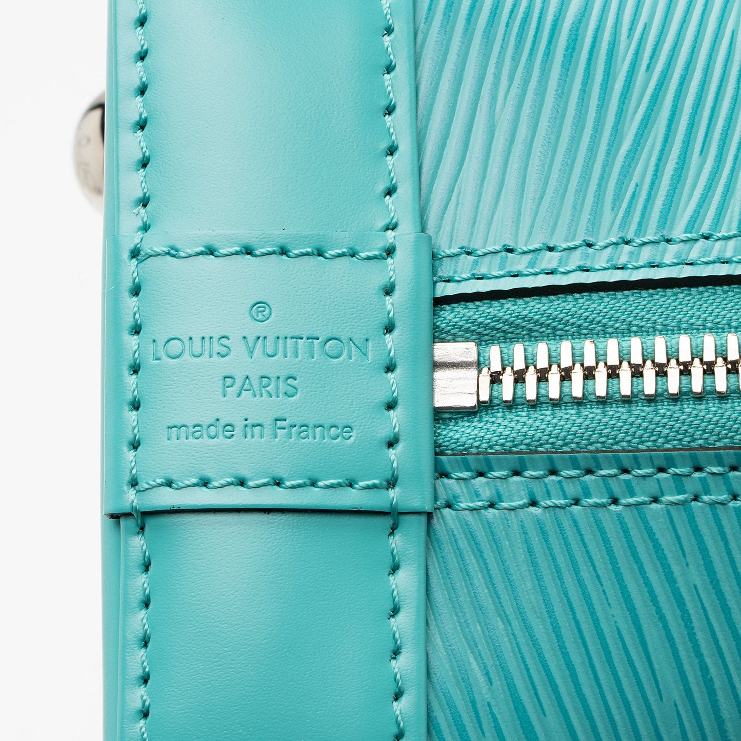 Louis Vuitton Epi Leather Alma PM Satchel (SHF-ttfjdQ)