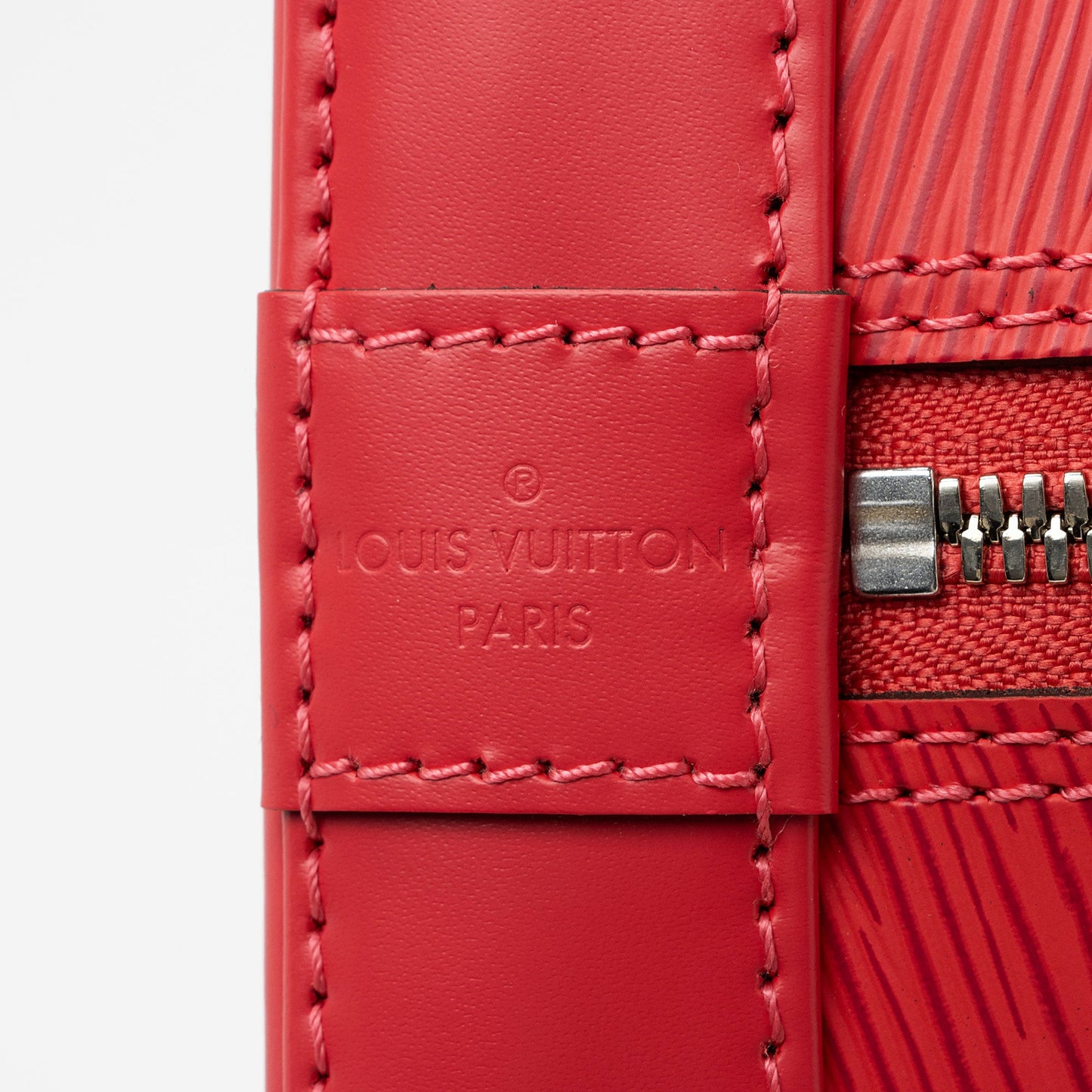 Louis Vuitton Epi Leather Alma PM Satchel (SHF-DMJifq)