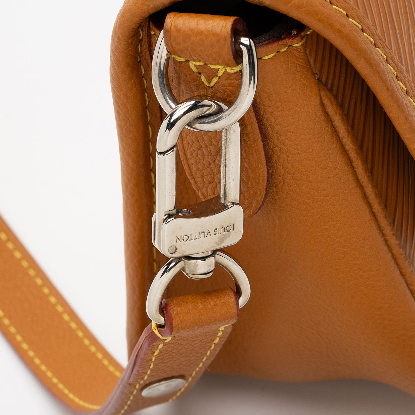 Louis Vuitton Epi Leather Buci NM Shoulder Bag