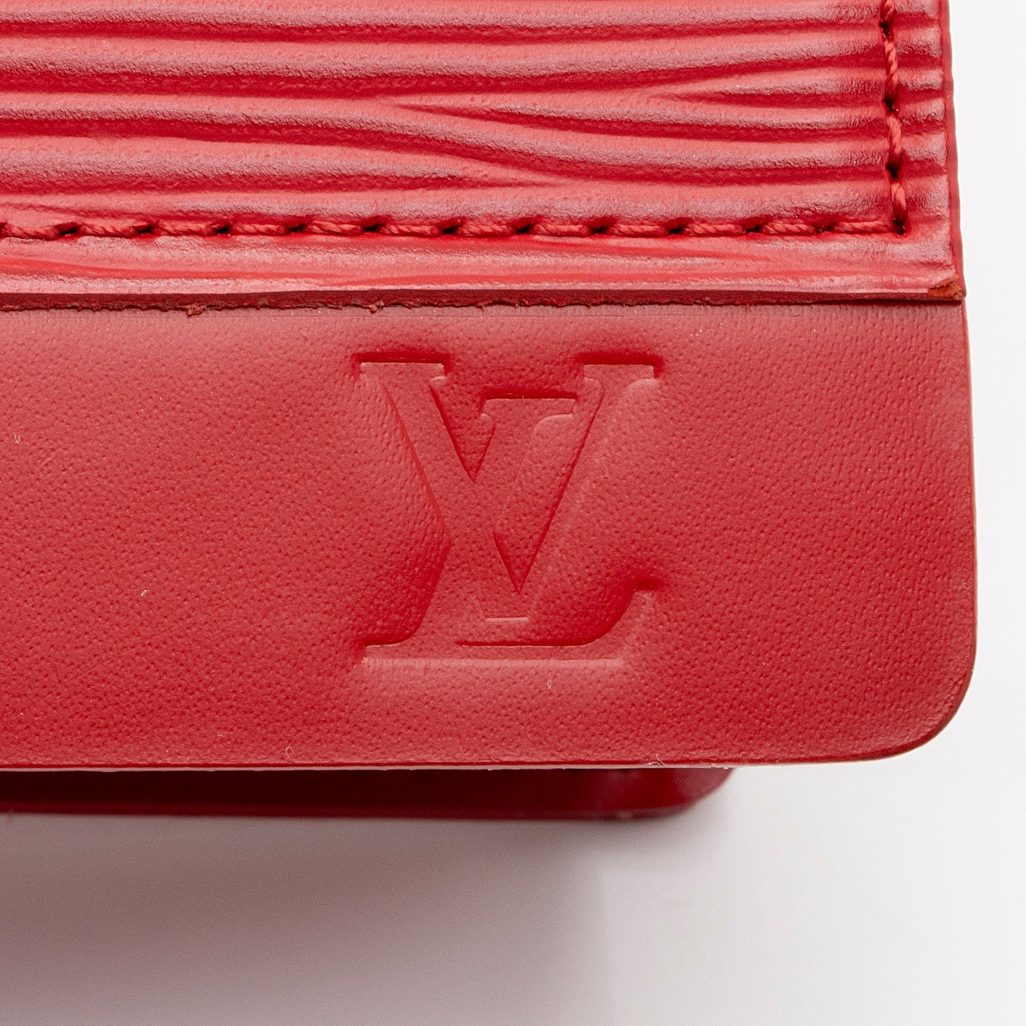Louis Vuitton Epi Leather Honfleur Clutch (SHF-7NsxuZ)