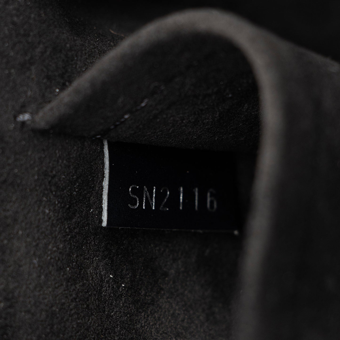Louis Vuitton Epi Leather Luna Shoulder Bag