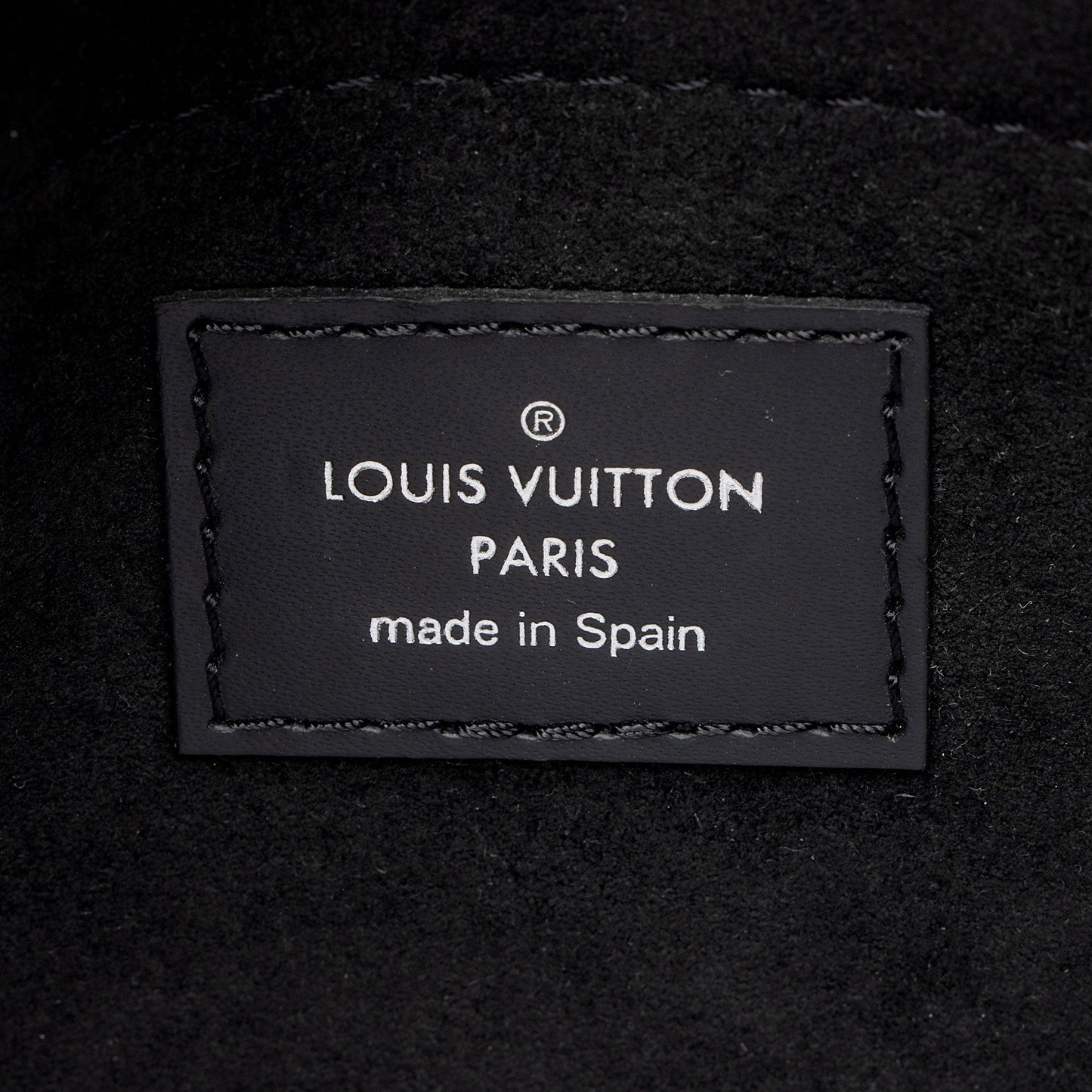 Louis Vuitton Epi Leather Neverfull MM Pochette