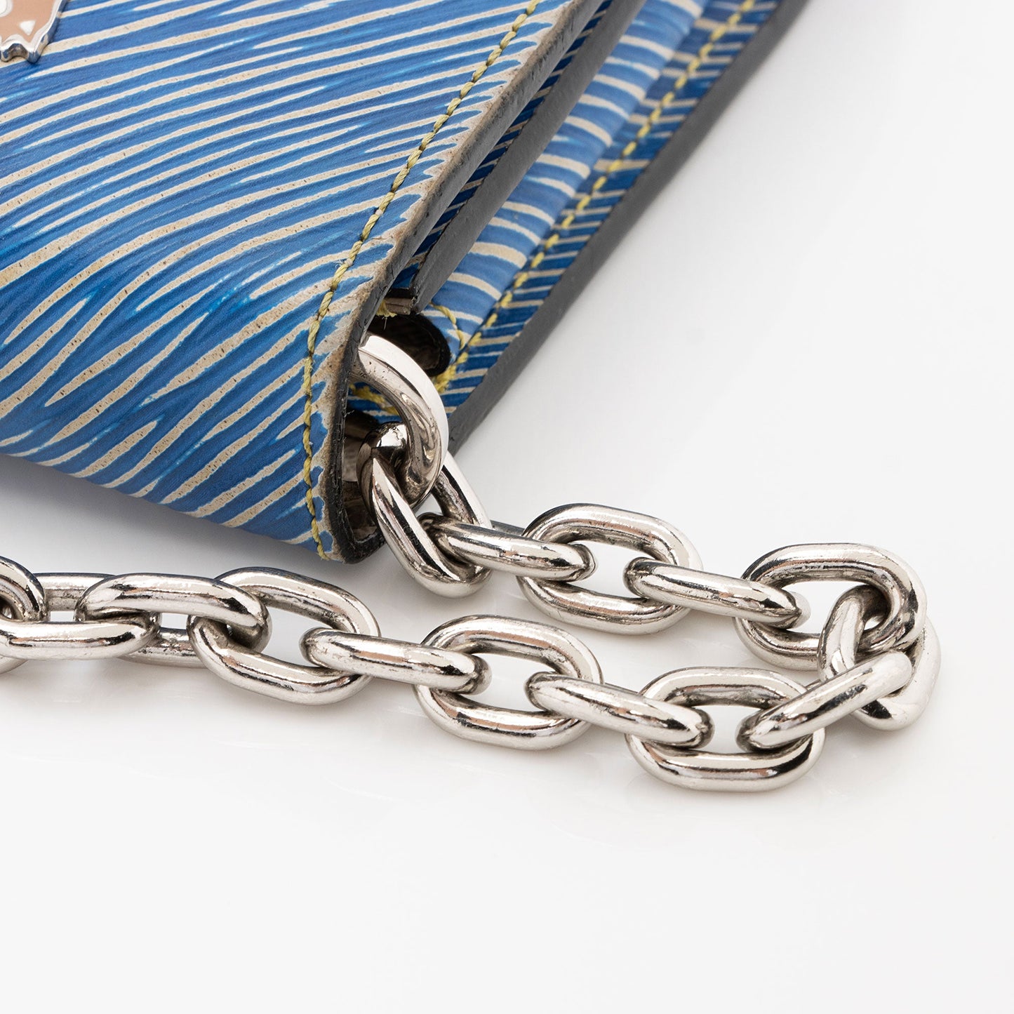 Louis Vuitton Epi Leather Pins Twist Chain Wallet (SHF-qOMi06)