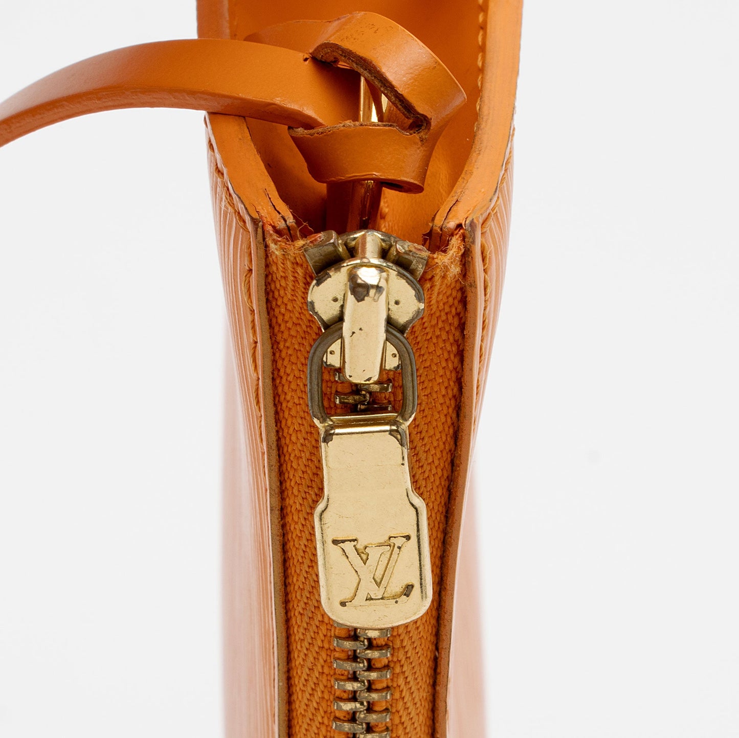 Louis Vuitton Epi Leather Pochette Accessoires (SHF-K8wXuO)