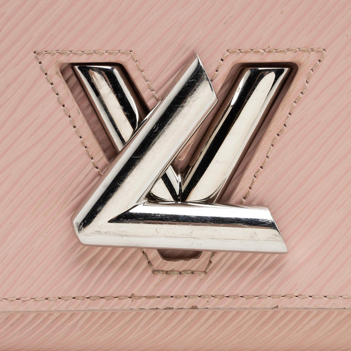 Louis Vuitton Epi Leather Twist Chain Wallet (SHF-22908)