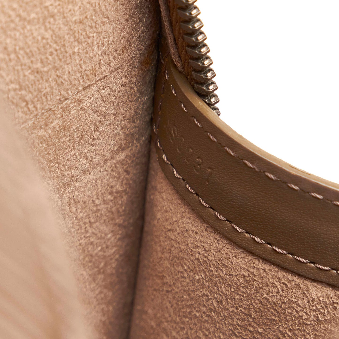 Louis Vuitton Epi Lussac (SHG-31467)