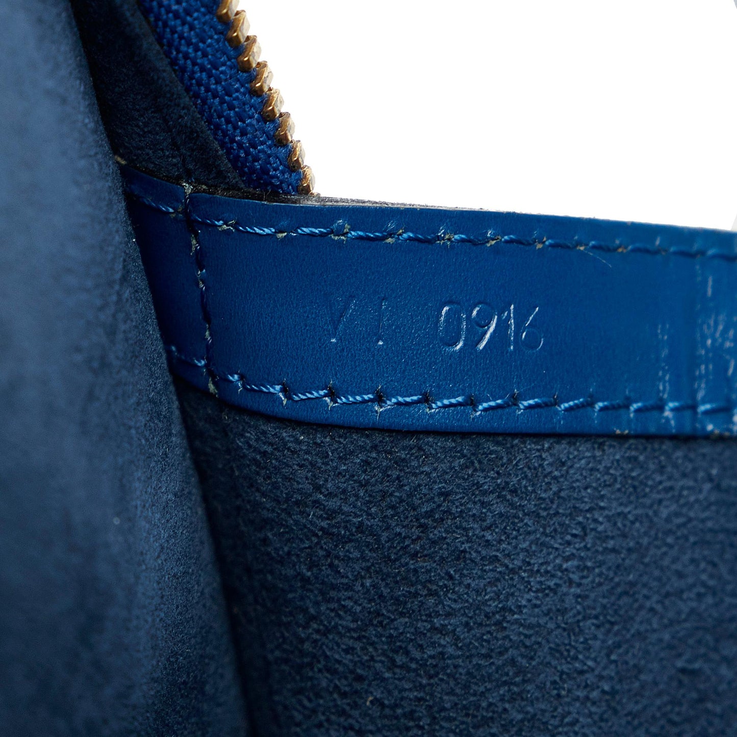 Louis Vuitton Epi Lussac (SHG-fiZW0Q)