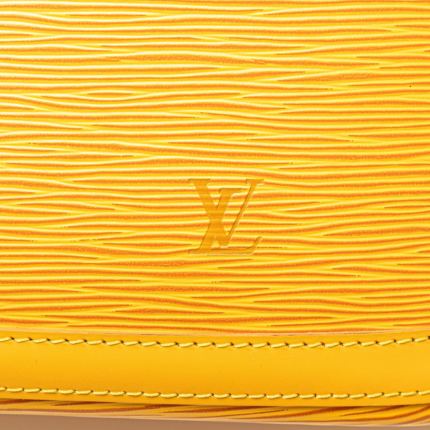 Louis Vuitton Epi Lussac