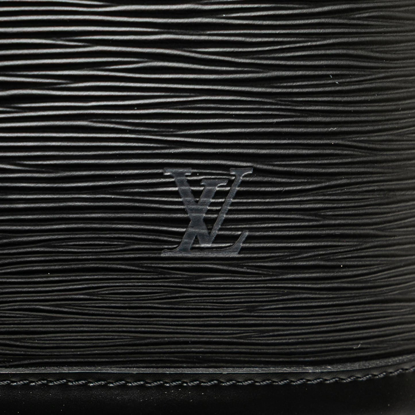 Louis Vuitton Epi Lussac