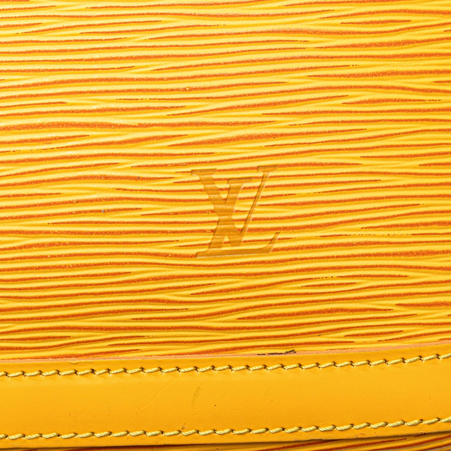 Louis Vuitton Epi Lussac