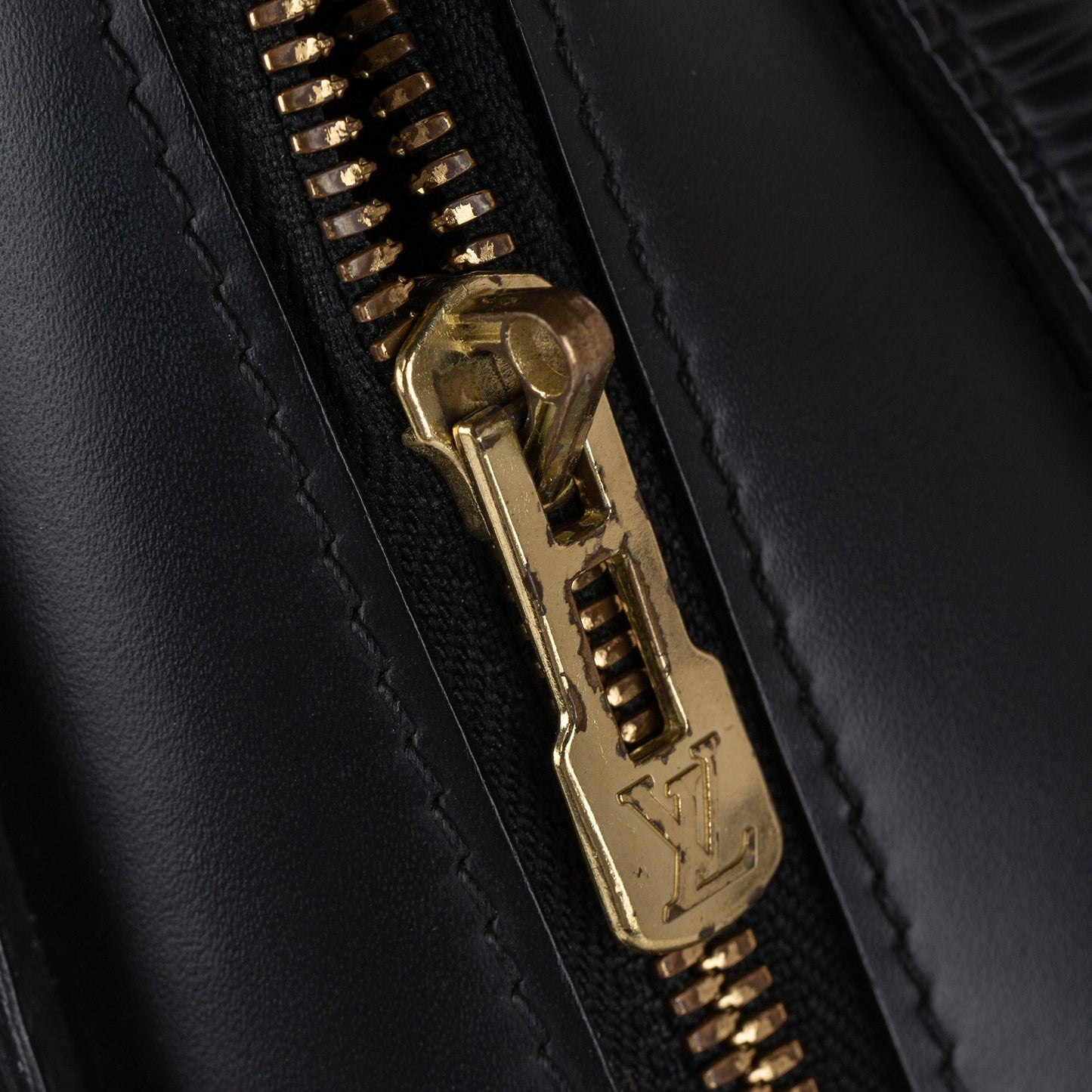 Louis Vuitton Epi Mabillon (SHG-30013)