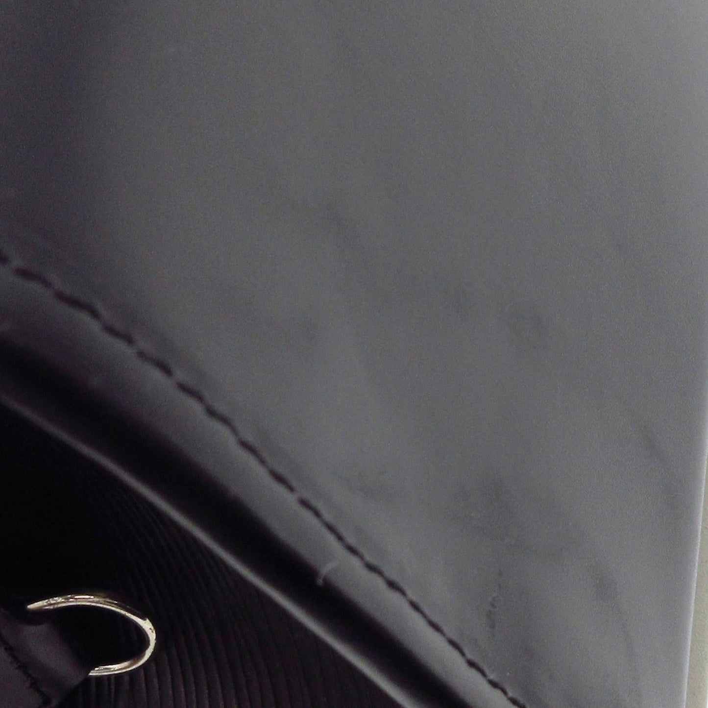 Louis Vuitton Epi Madeleine PM (SHG-0RcBQl)