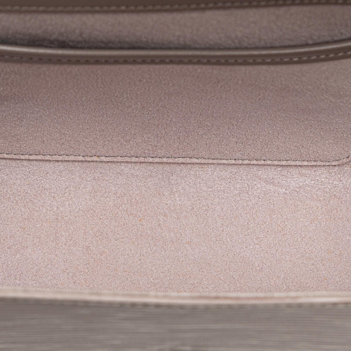Louis Vuitton Epi Nocturne PM (SHG-dk0iyl)