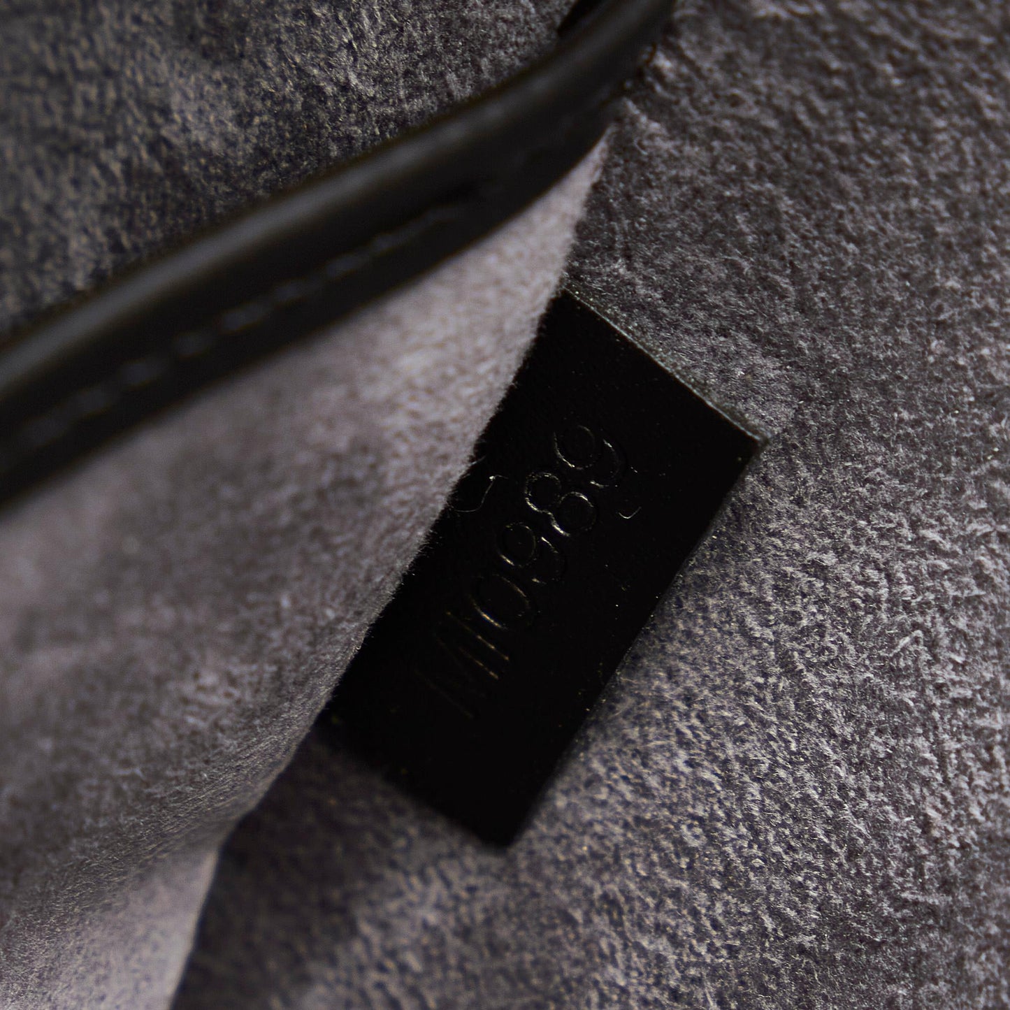 Louis Vuitton Epi Ombre (SHG-3jBA7N)