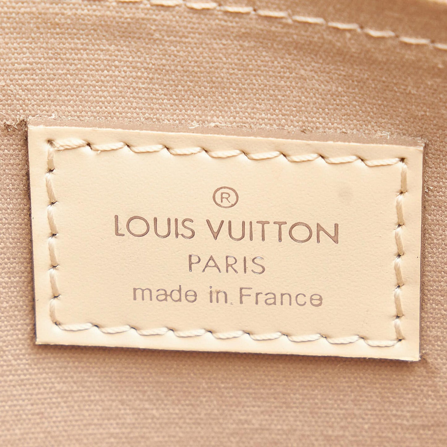 Louis Vuitton Epi Passy GM (SHG-31359)