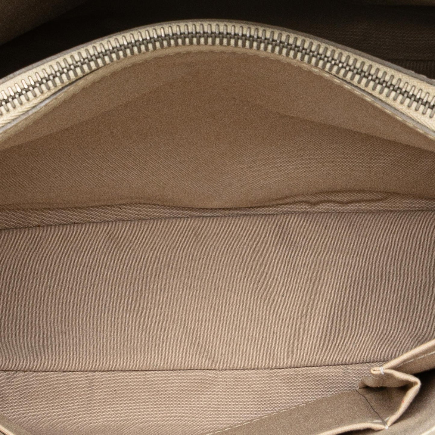 Louis Vuitton Epi Passy PM