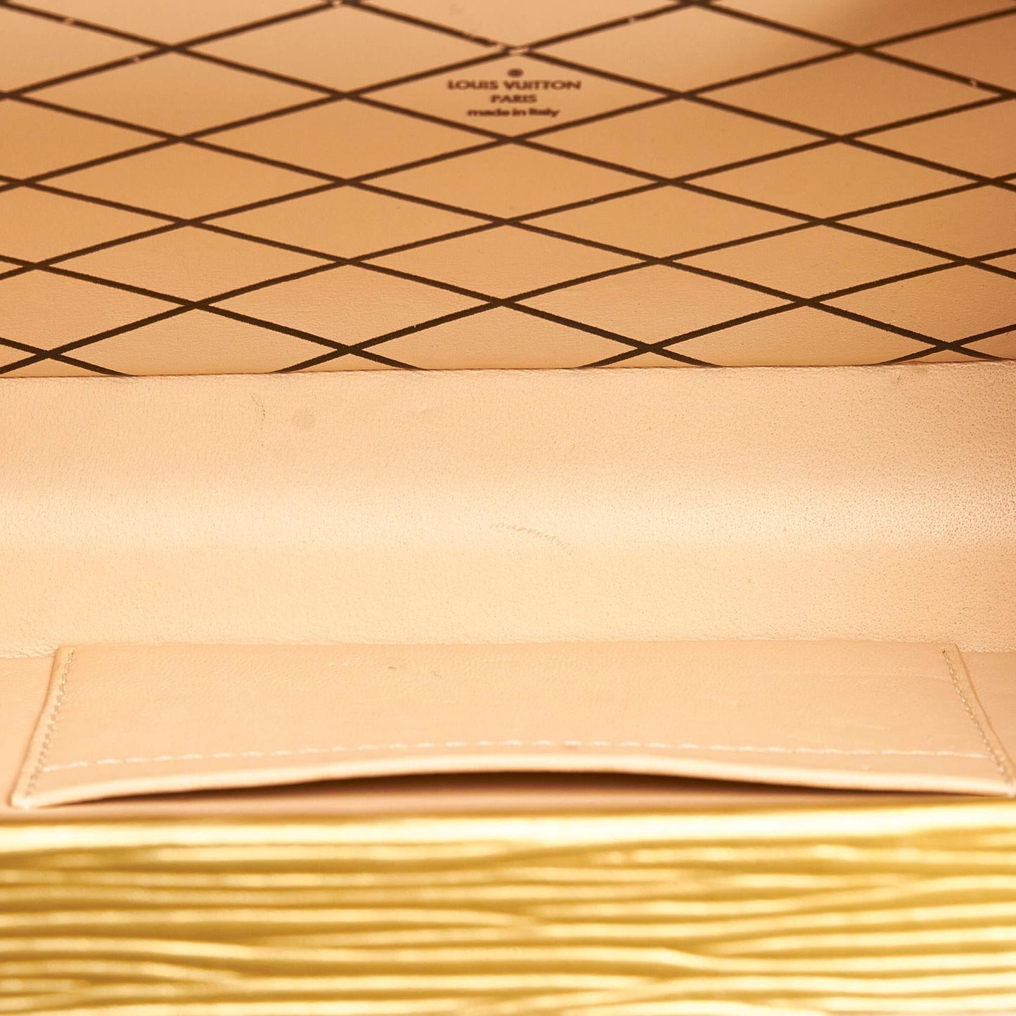Louis Vuitton Epi Petite Malle (SHG-33606)