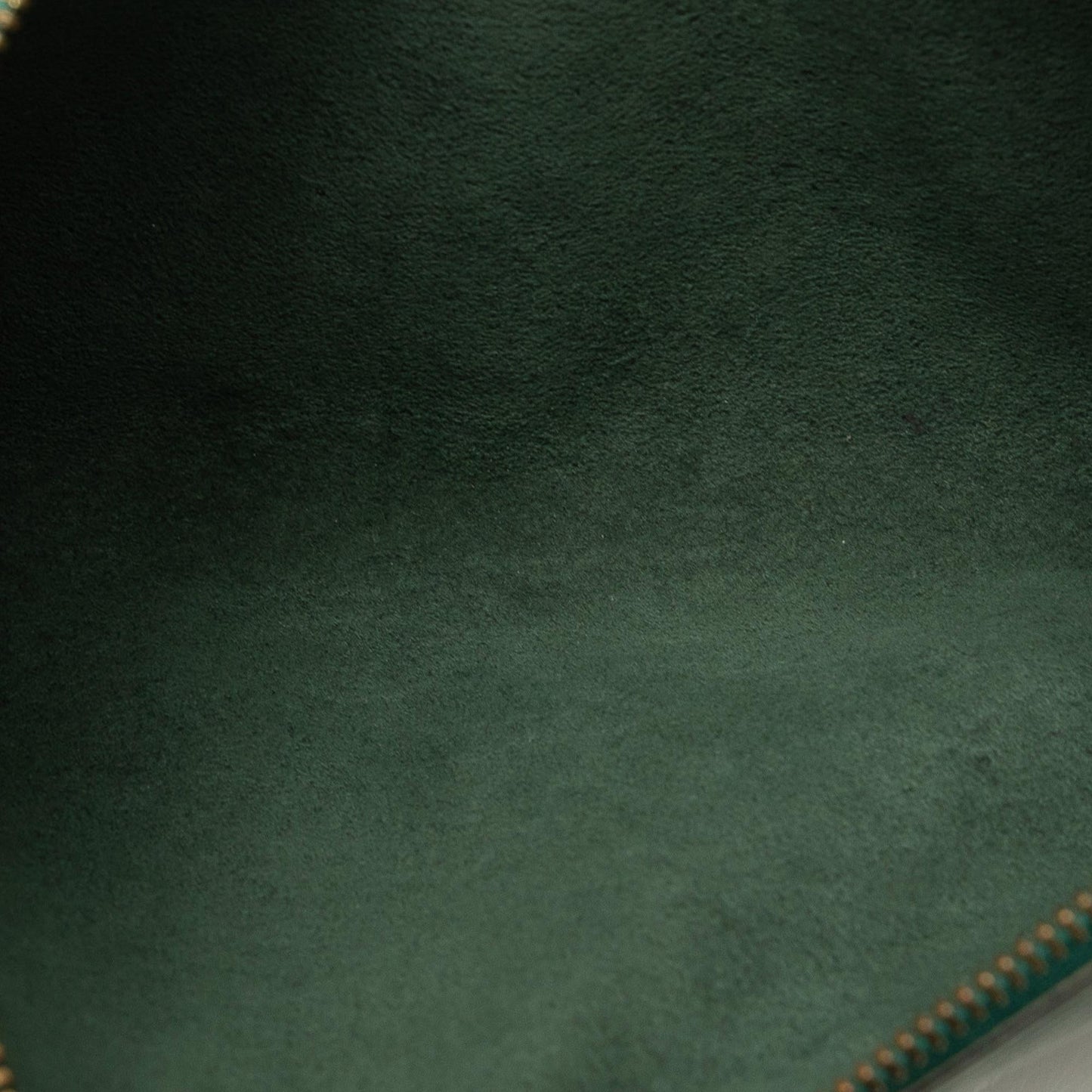 Louis Vuitton Epi Pochette Accessoires (SHG-ihcFMd)