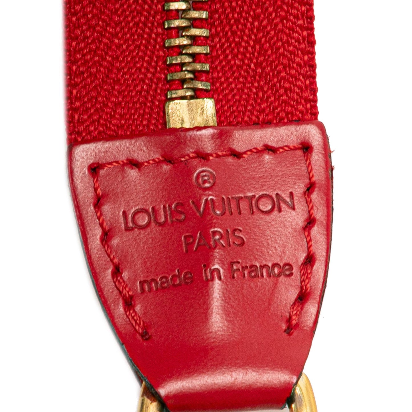 Louis Vuitton Epi Pochette Accessoires (SHG-4AzVBF)