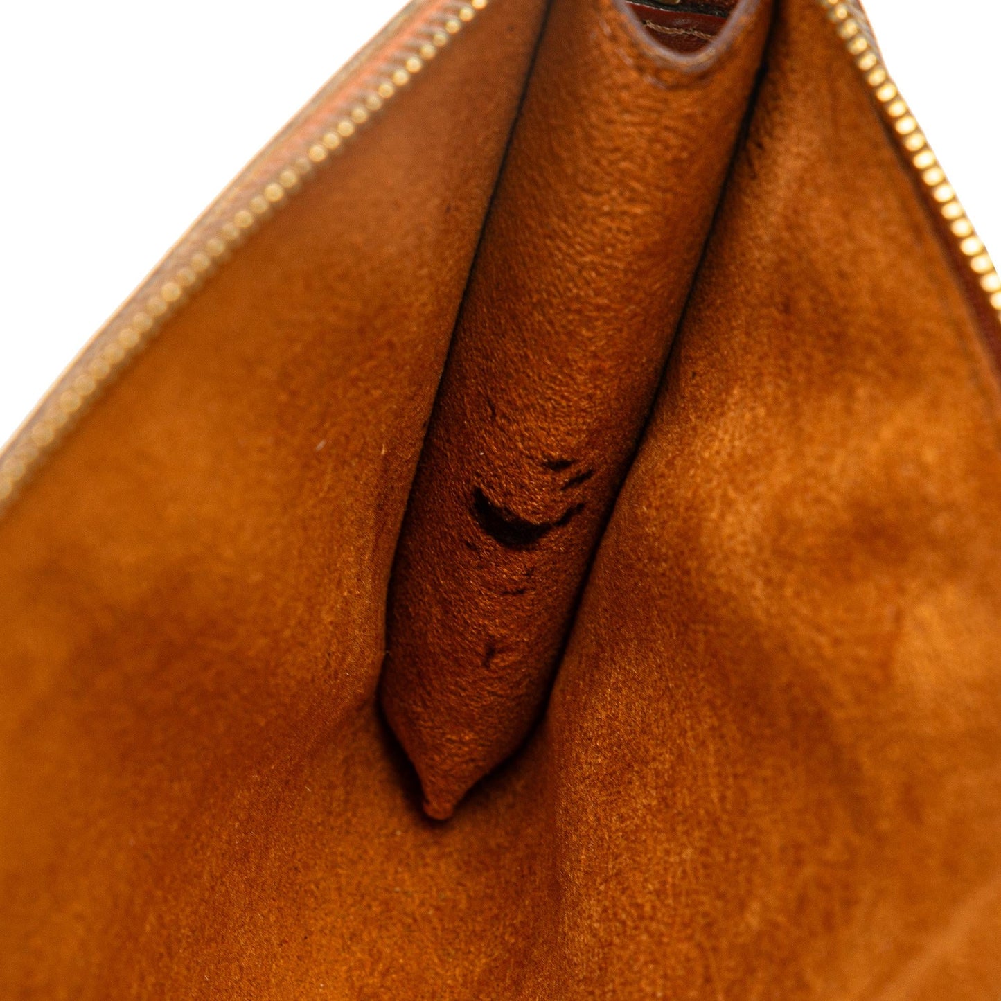 Louis Vuitton Epi Pochette Accessoires (SHG-ZSN6ek)
