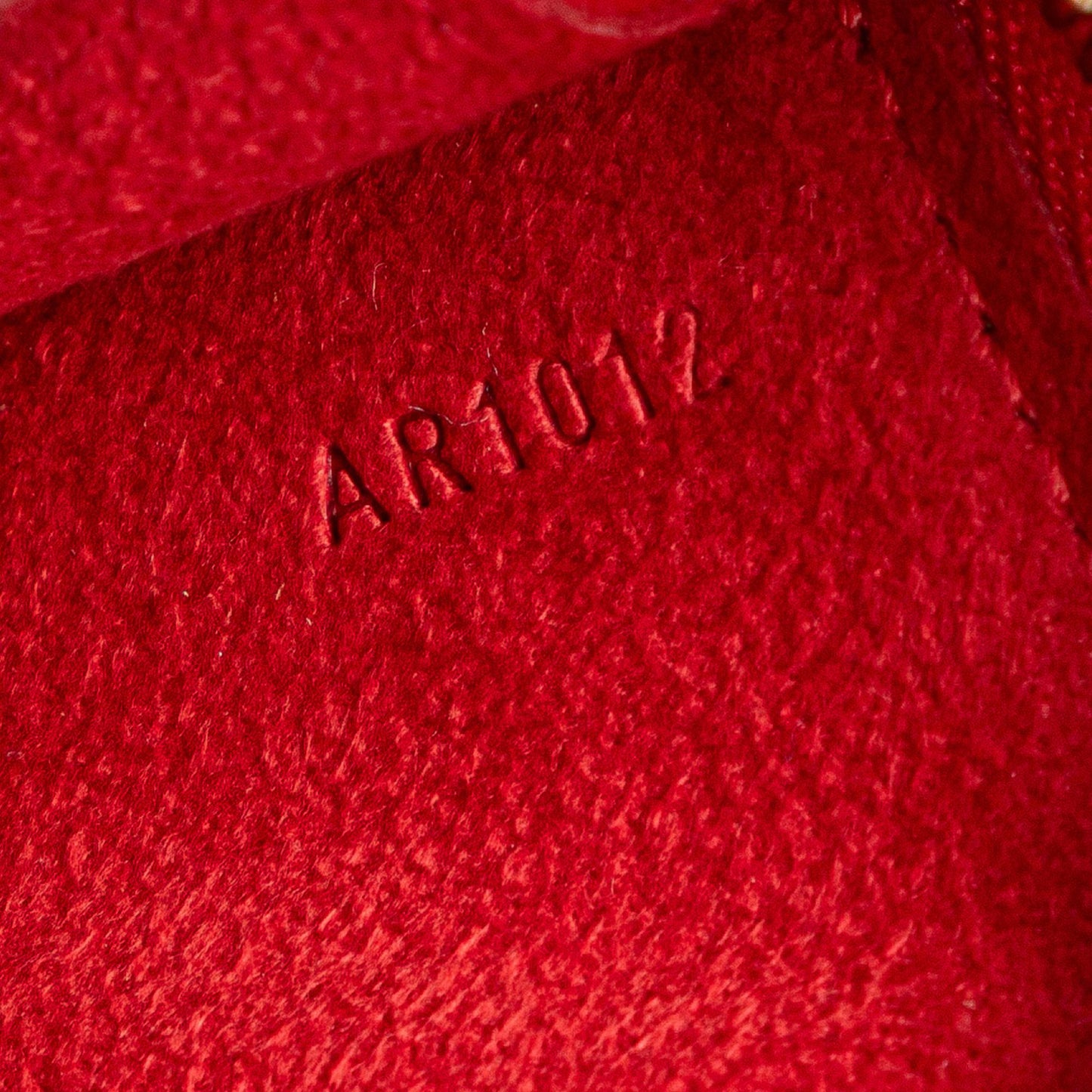 Louis Vuitton Epi Pochette Accessoires