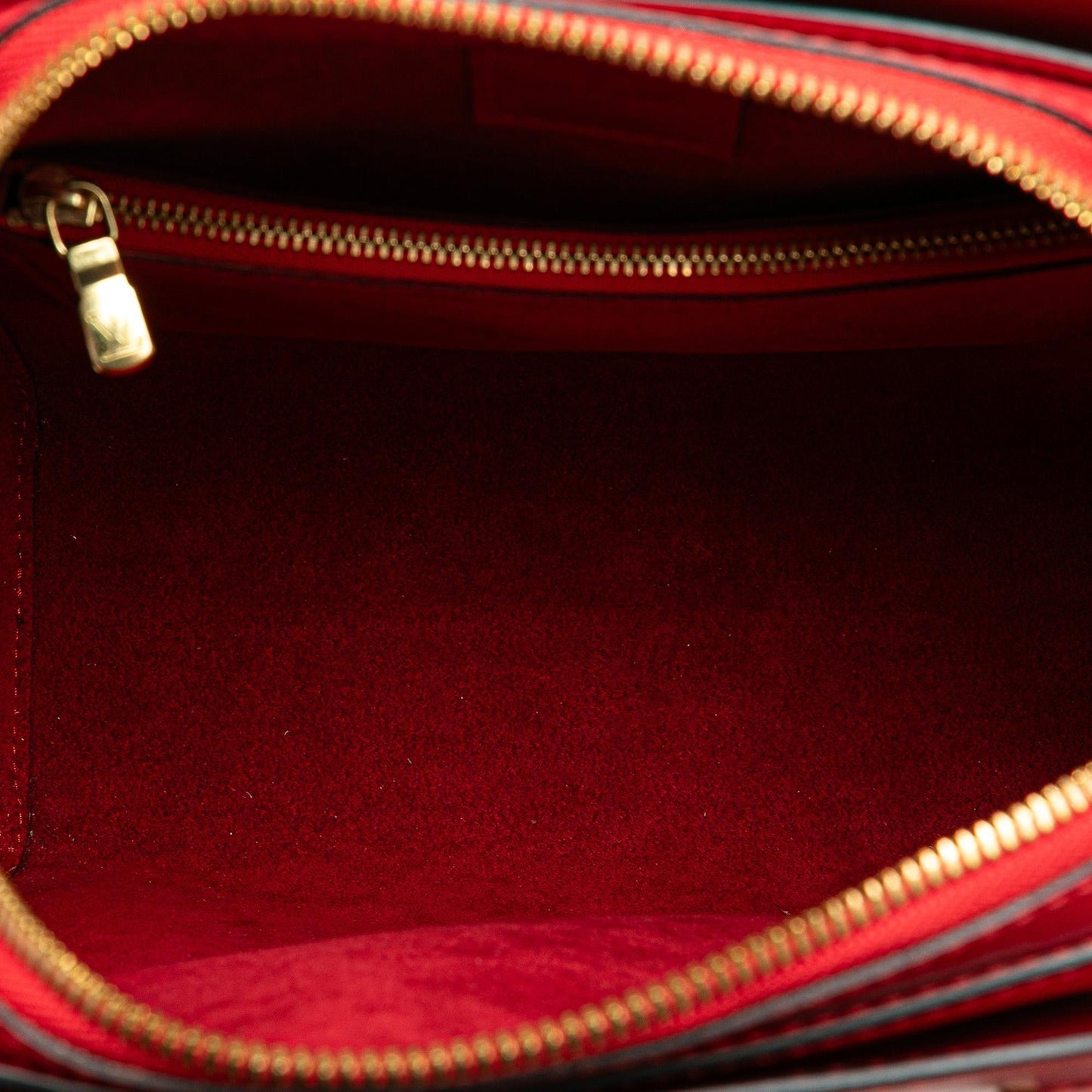 Louis Vuitton Epi Pont Neuf (SHG-8vHOQp)