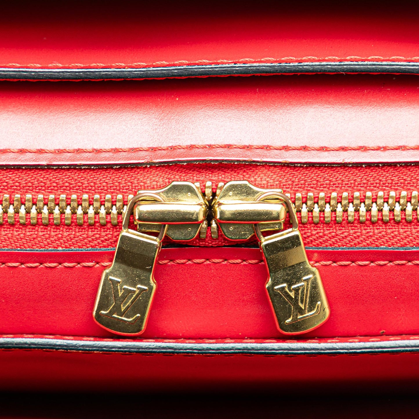 Louis Vuitton Epi Pont Neuf