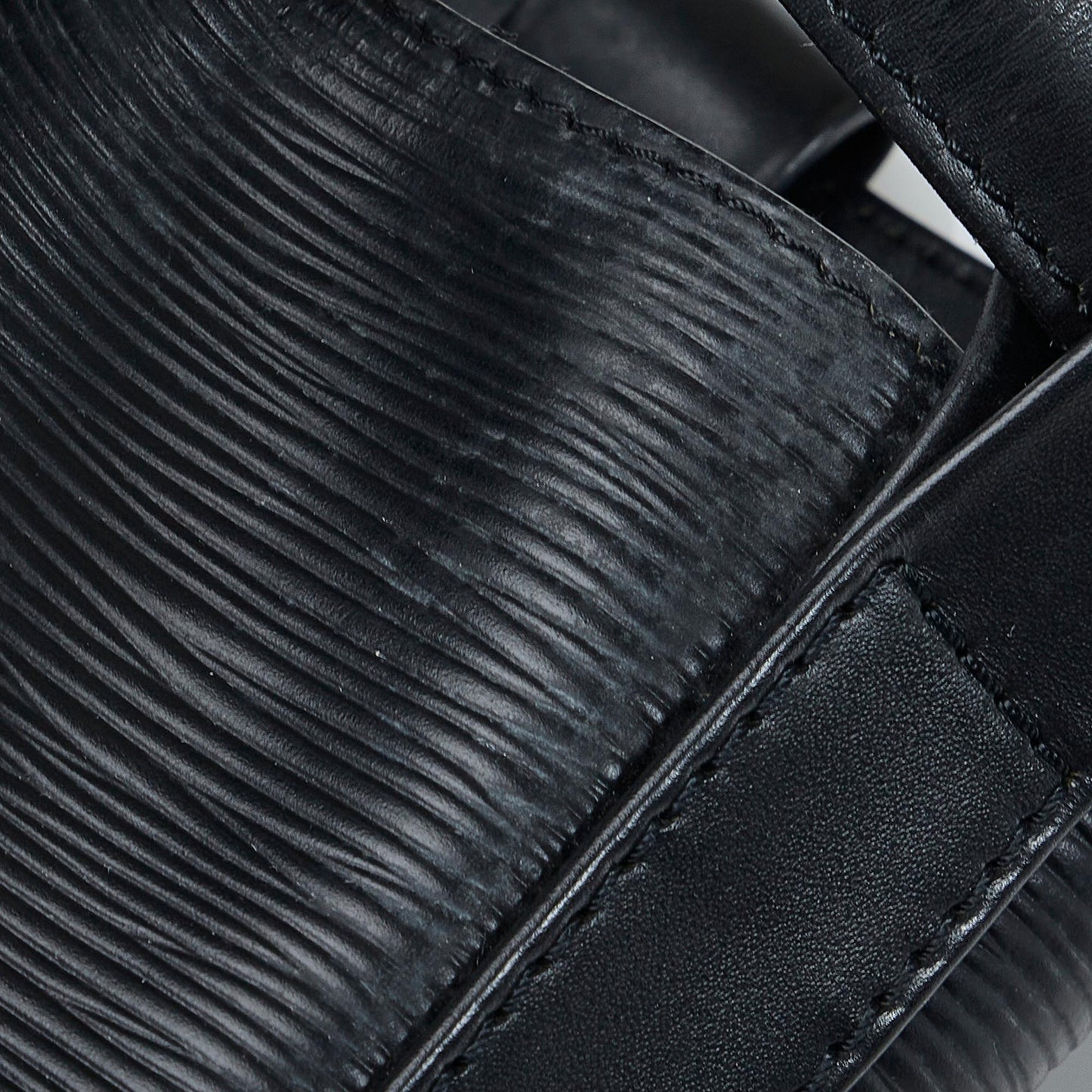 Louis Vuitton Epi Randonnee PM (SHG-op3Xoq)