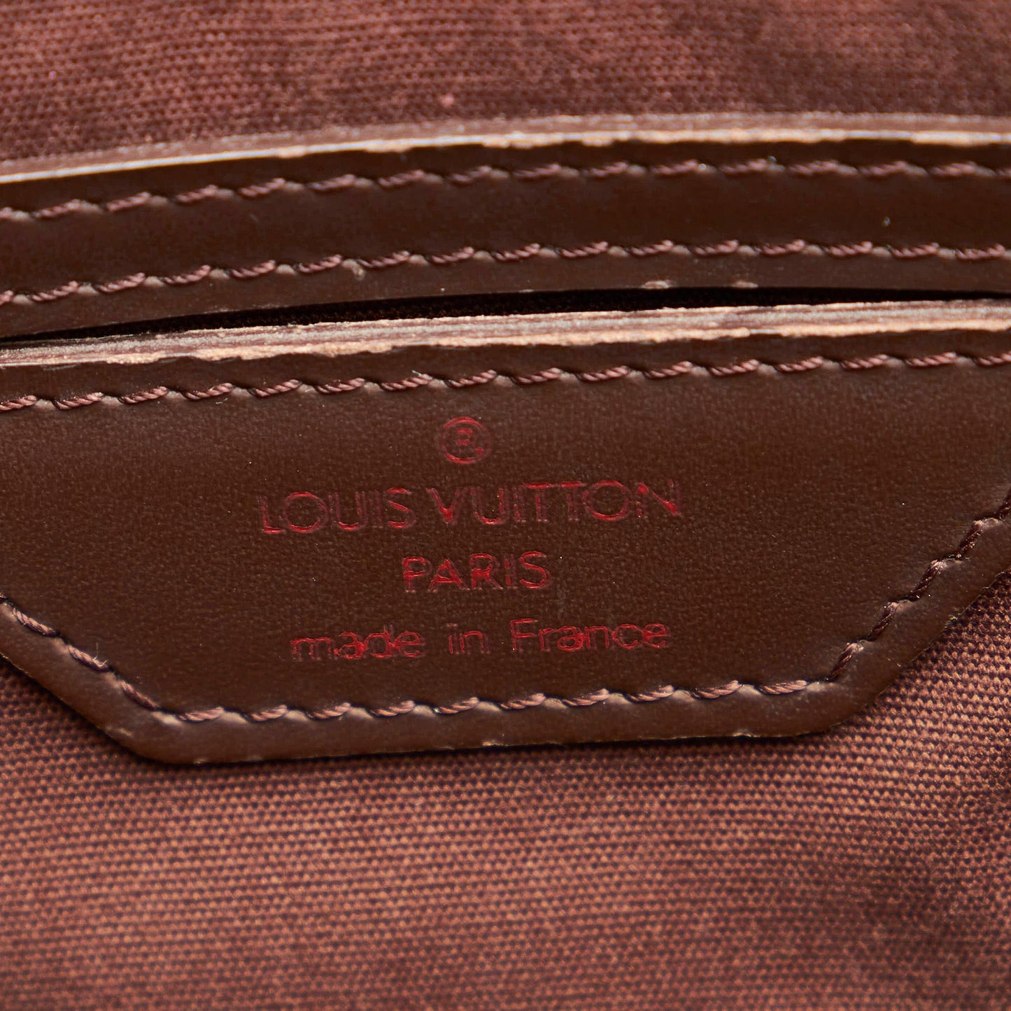 Louis Vuitton Epi Sac Plat PM (SHG-29895)
