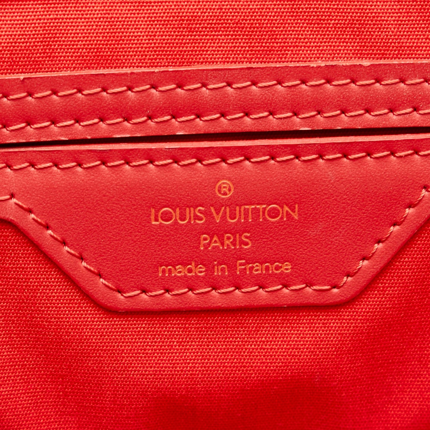Louis Vuitton Epi Sac Plat PM (SHG-37813)