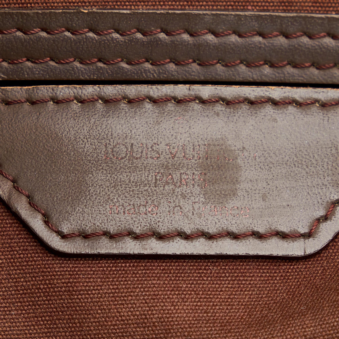 Louis Vuitton Epi Sac Plat PM (SHG-tibl2g)