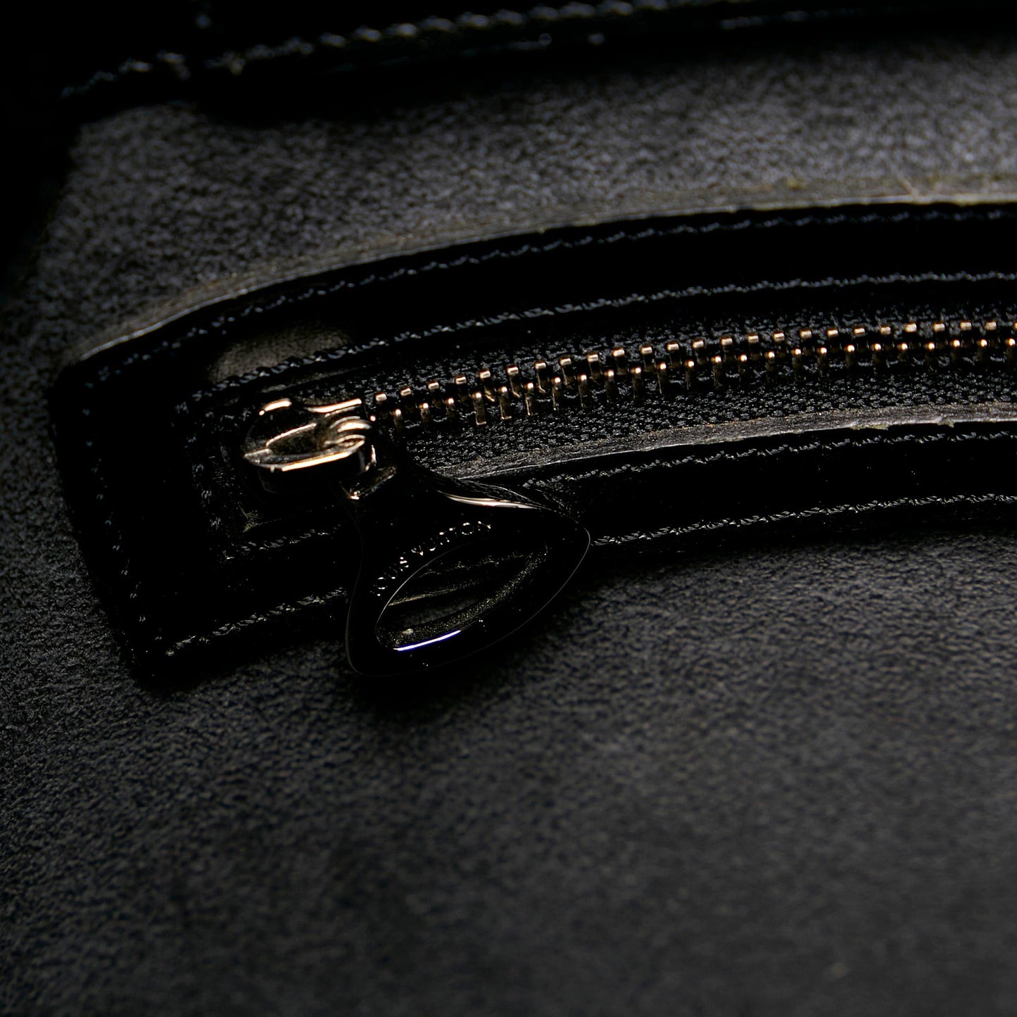 Louis Vuitton Epi Sac Verseau (SHG-31076)