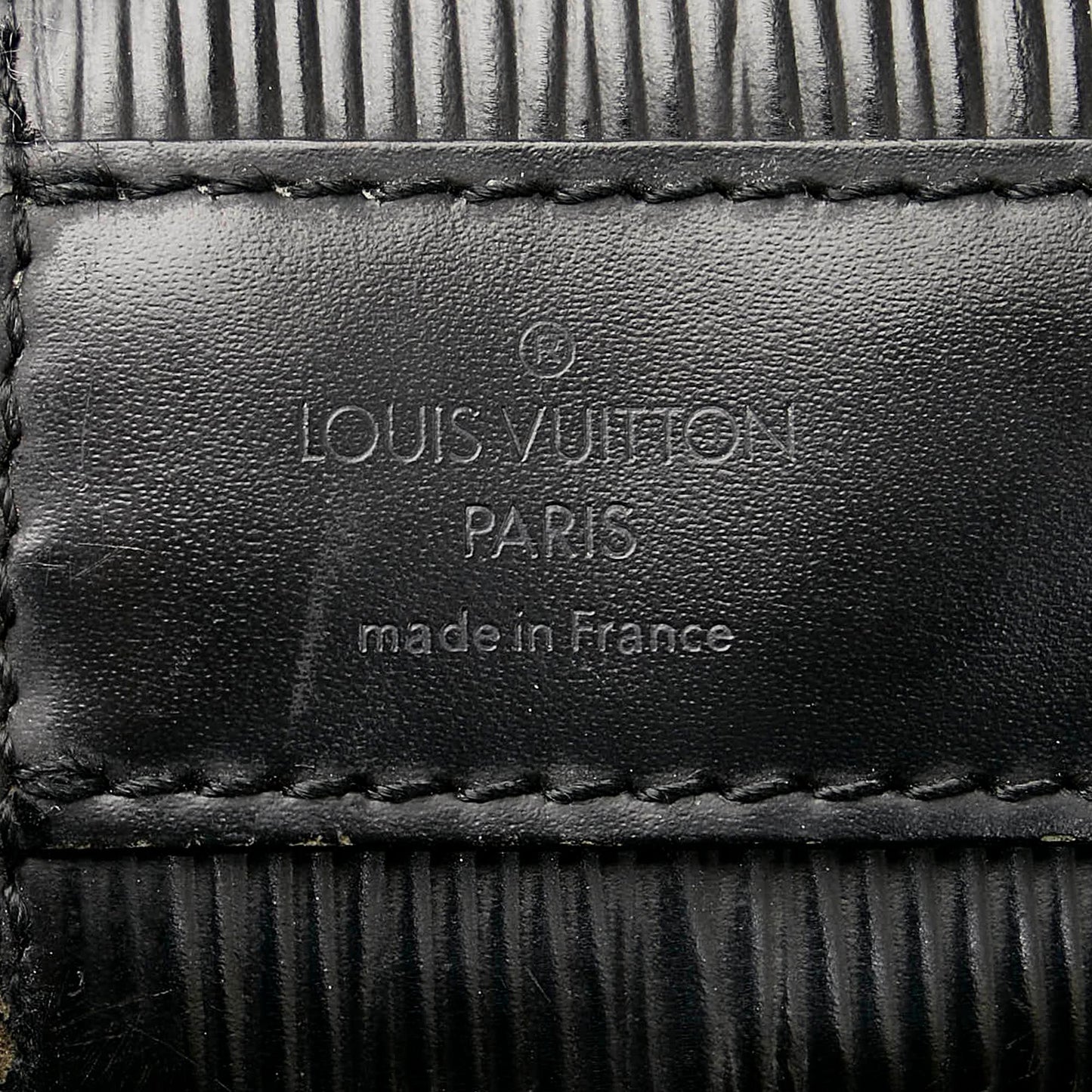 Louis Vuitton Epi Sac dEpaule (SHG-28162)