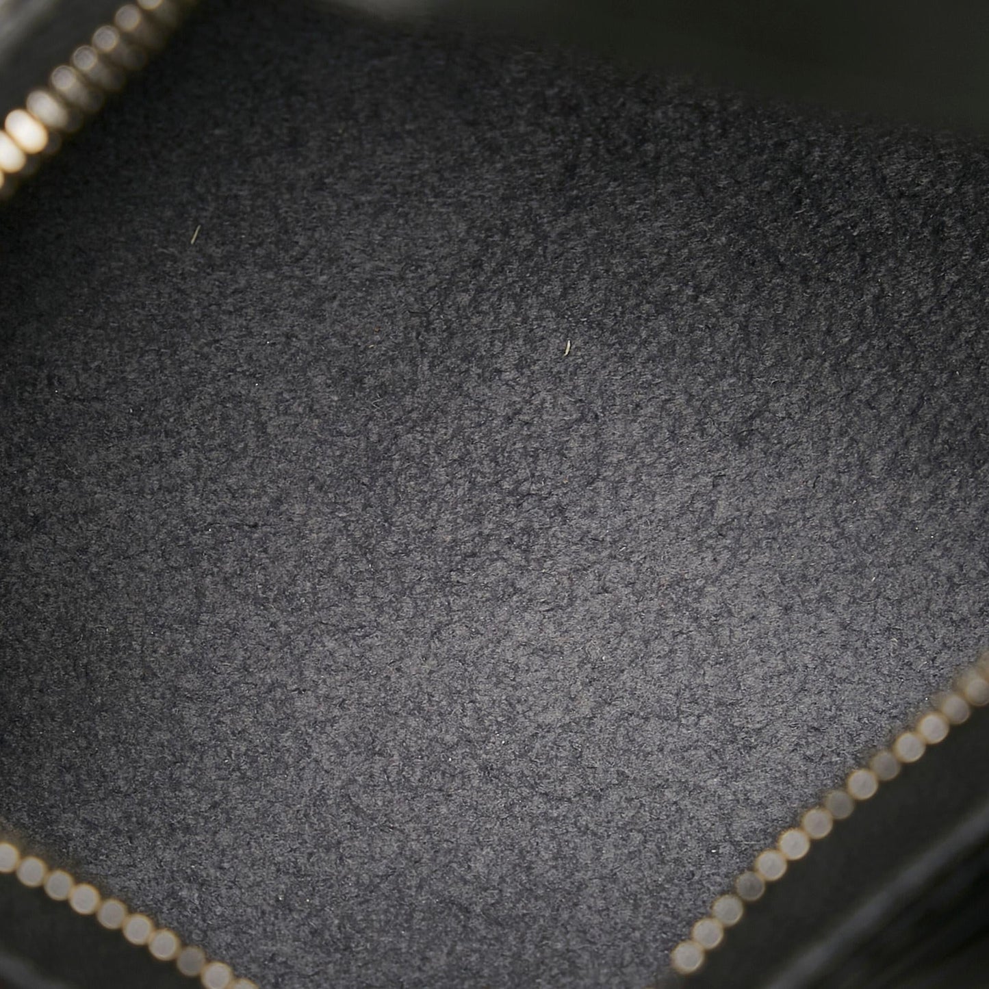 Louis Vuitton Epi Soufflot (SHG-29828)