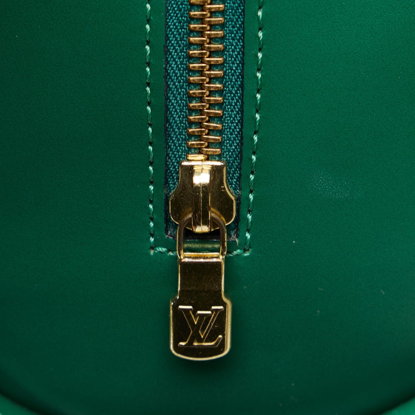 Louis Vuitton Epi Soufflot (SHG-eEbJST)