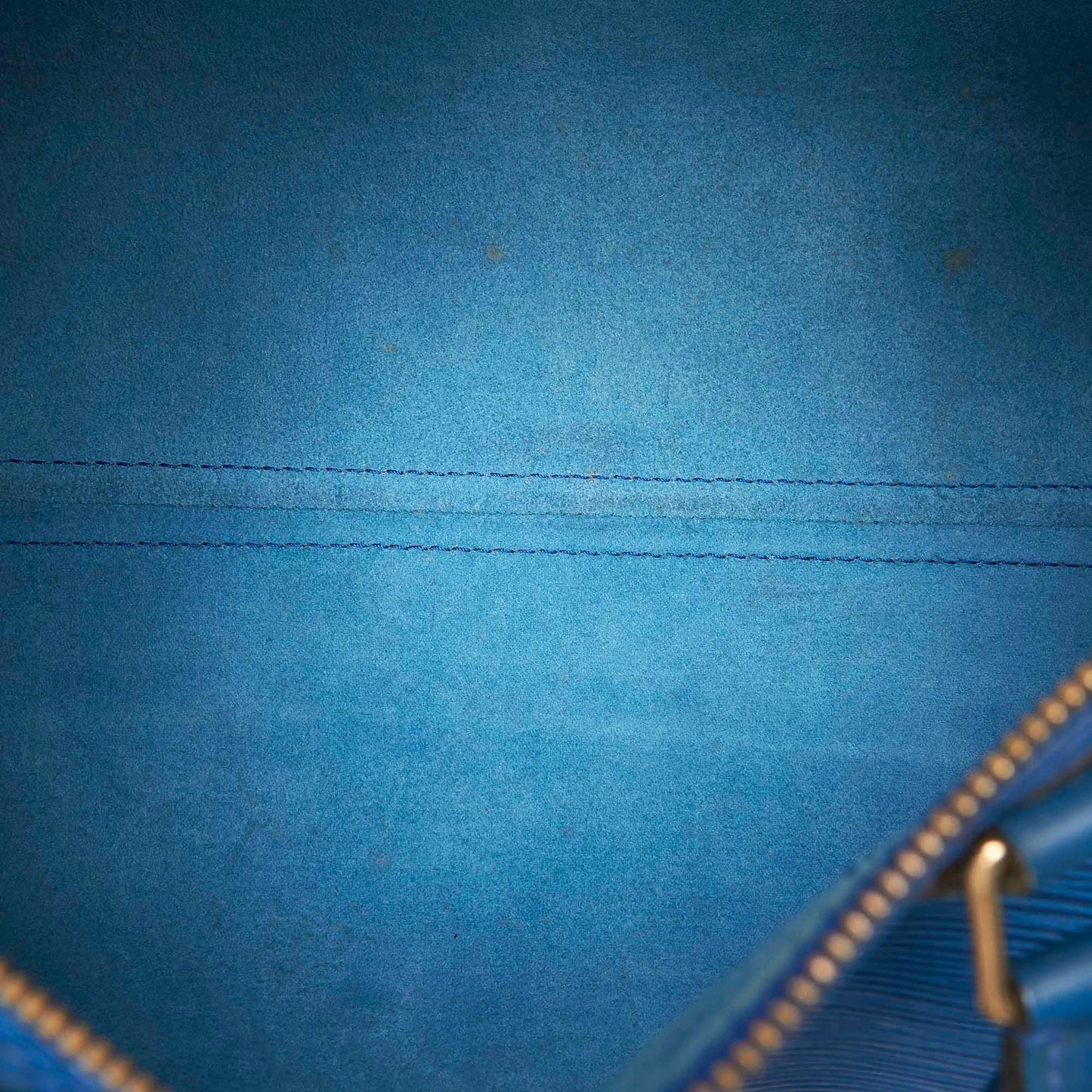 Louis Vuitton Epi Leather Speedy 30 Satchel (SHG-11990)
