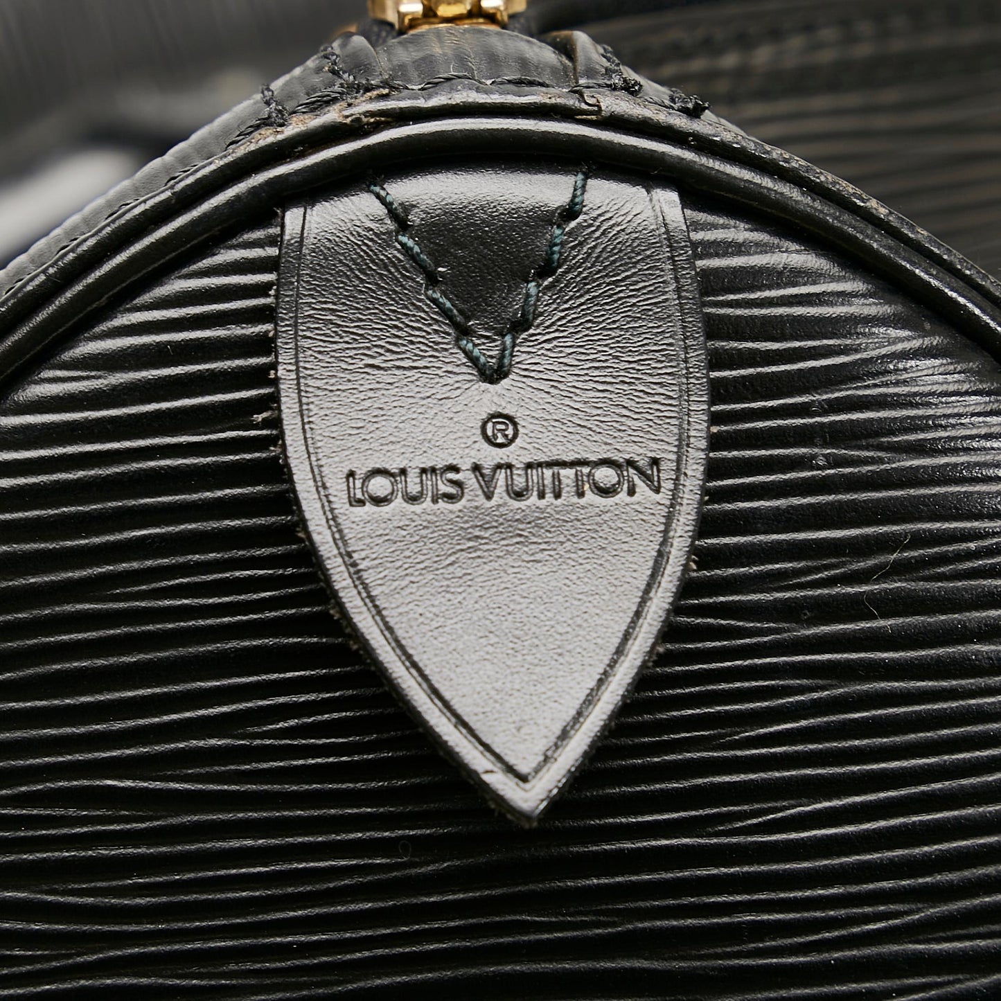 Louis Vuitton Epi Speedy 40 (SHG-RiKM9y)